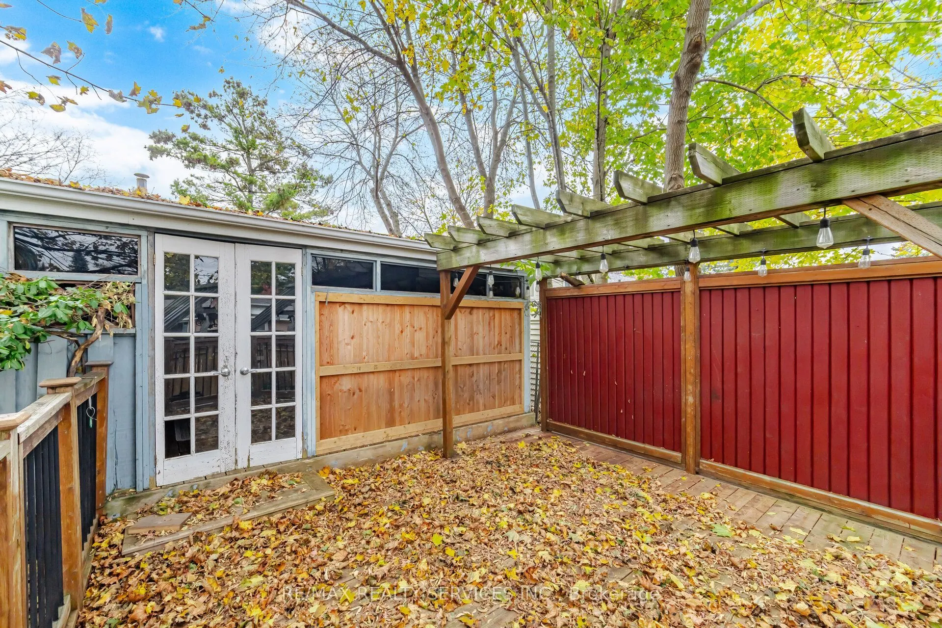 82 Edelwild Drive