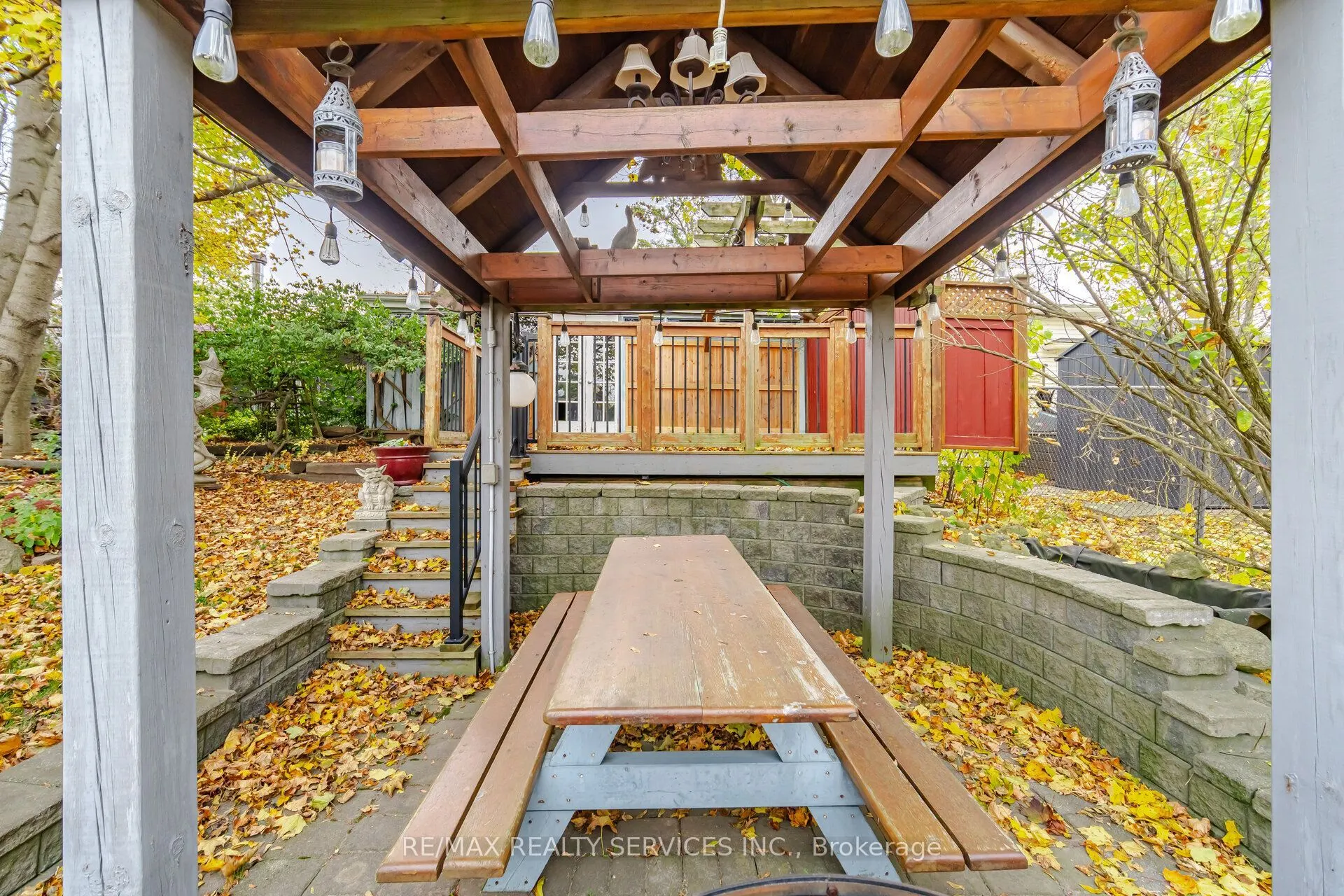 82 Edelwild Drive