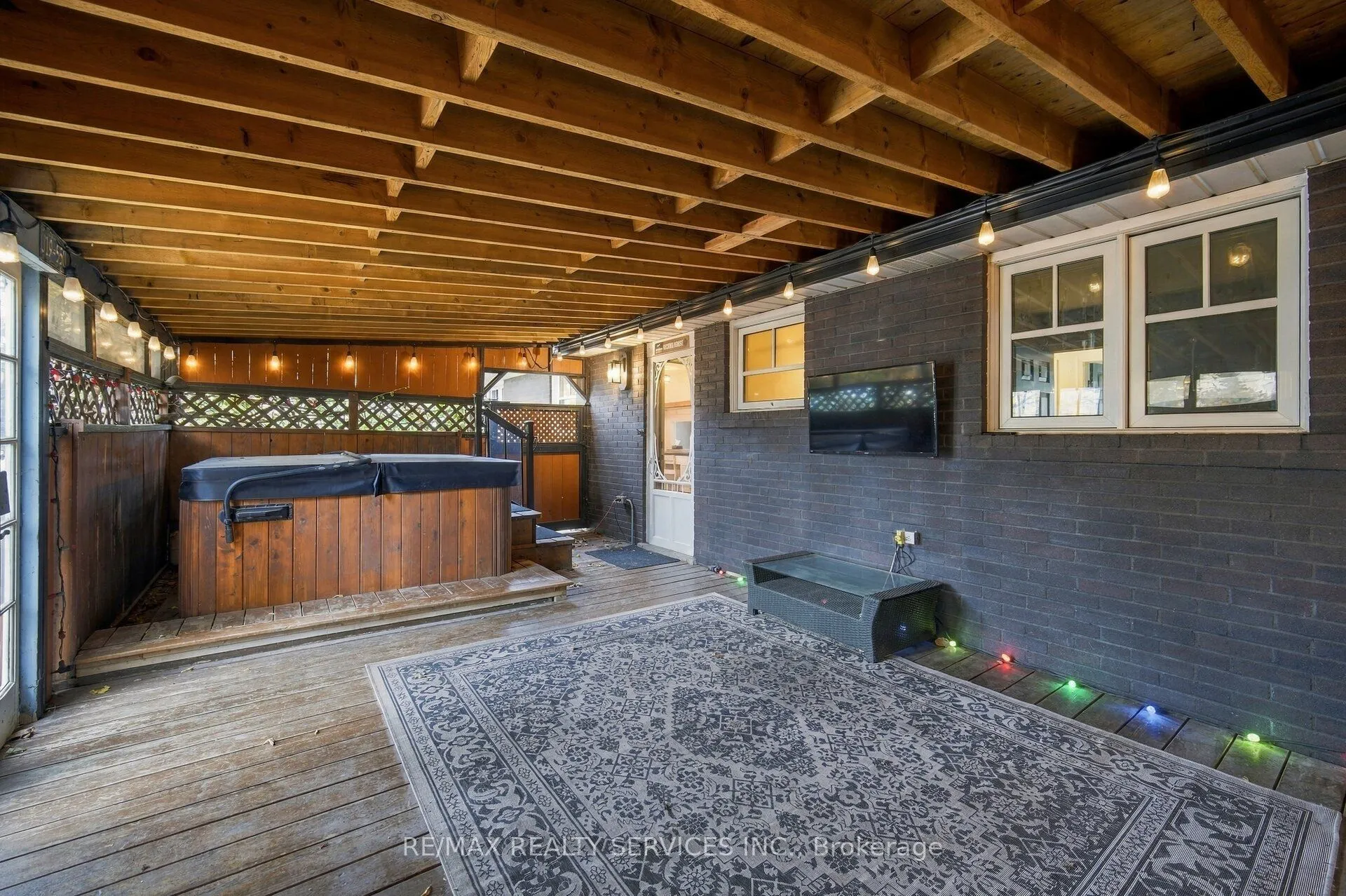 82 Edelwild Drive
