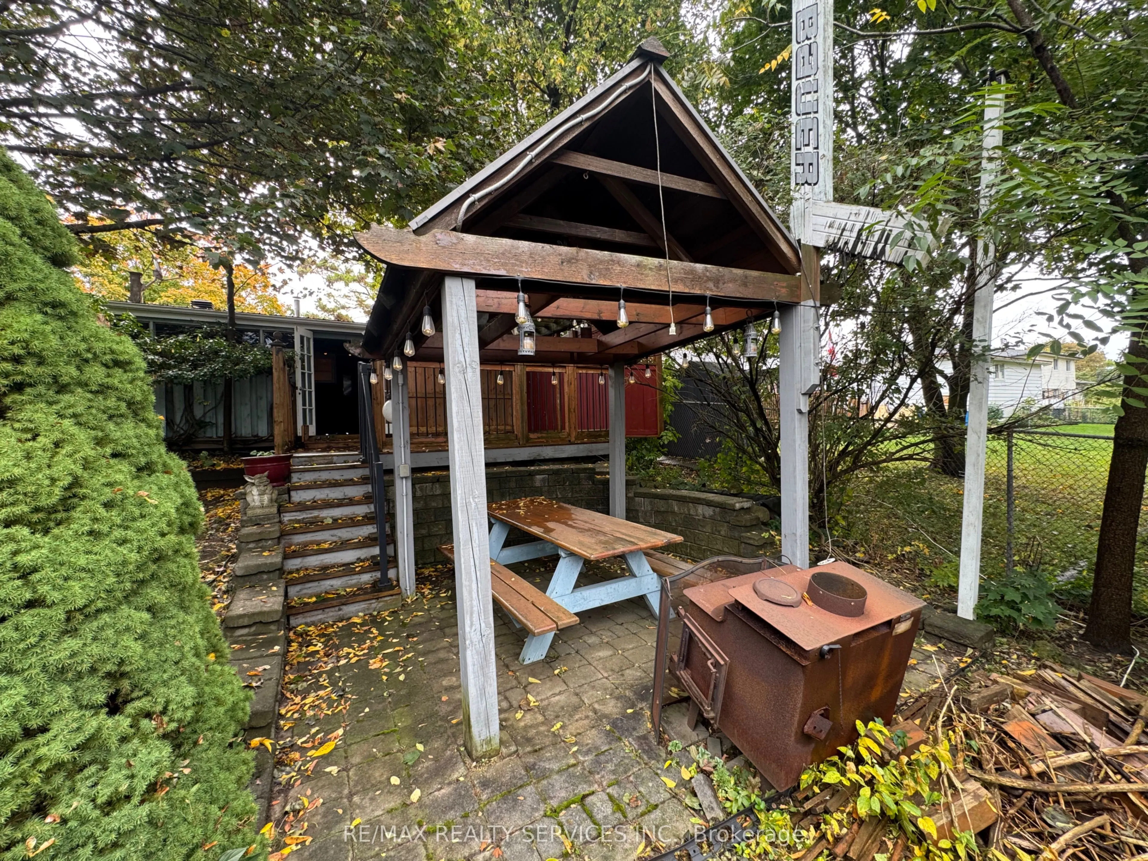 82 Edelwild Drive