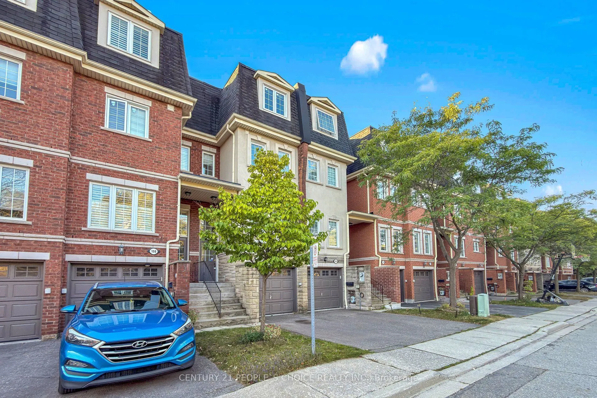 435 Hensall Circle #106