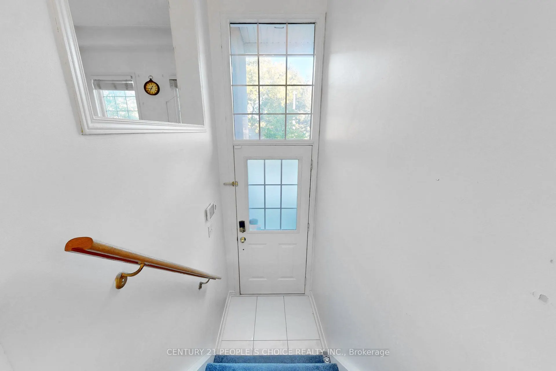 435 Hensall Circle #106