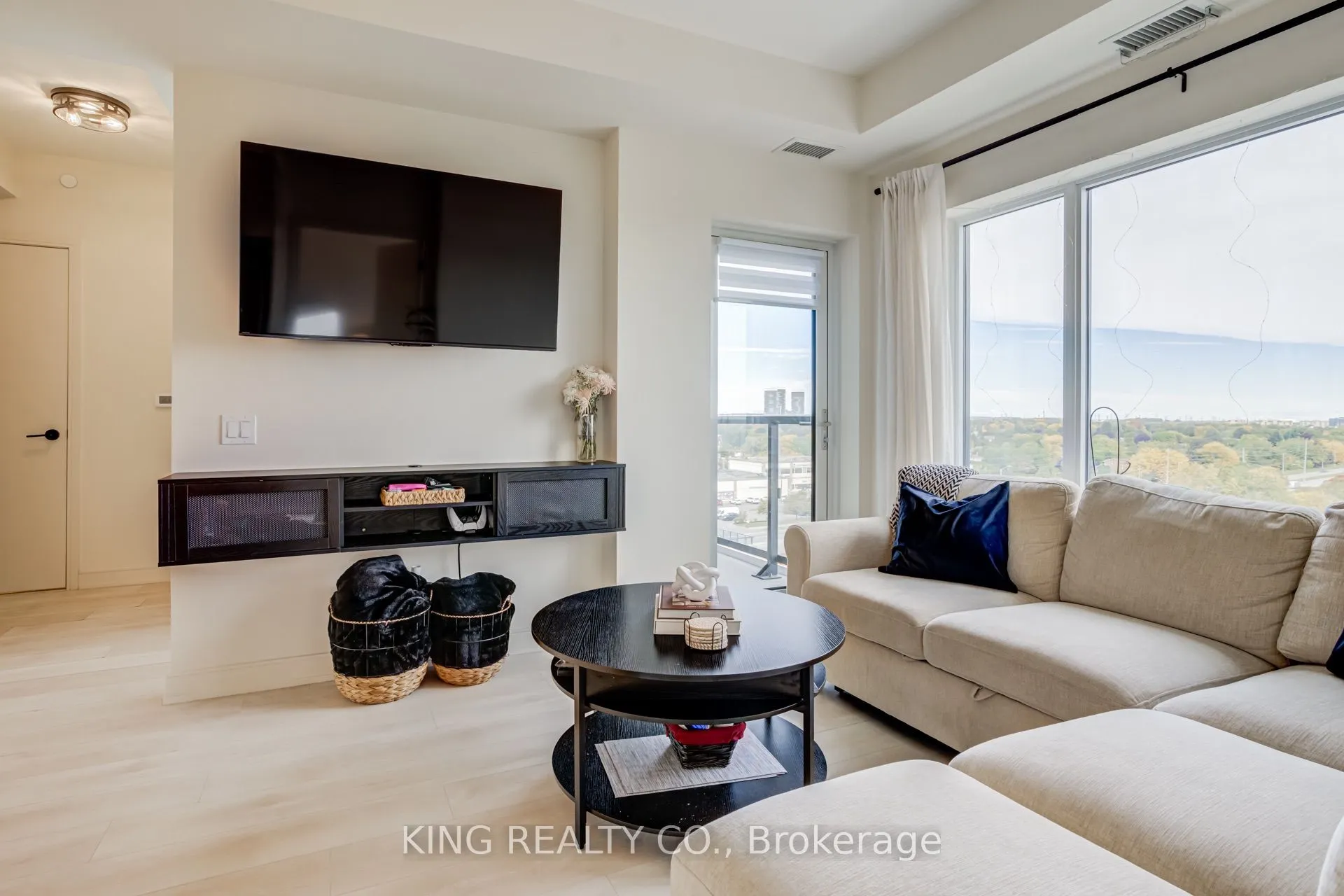 8010 Derry Road #809