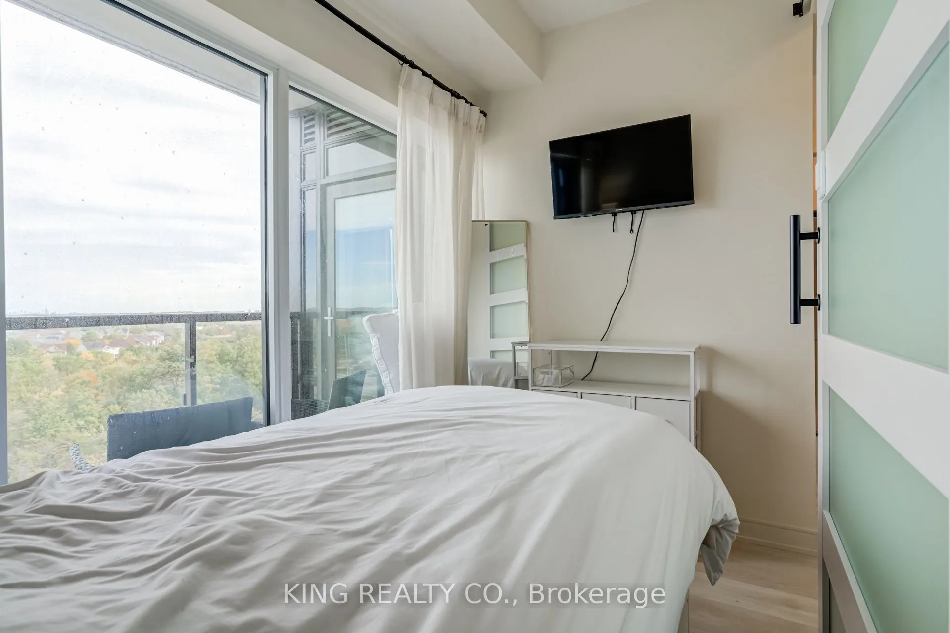 8010 Derry Road #809