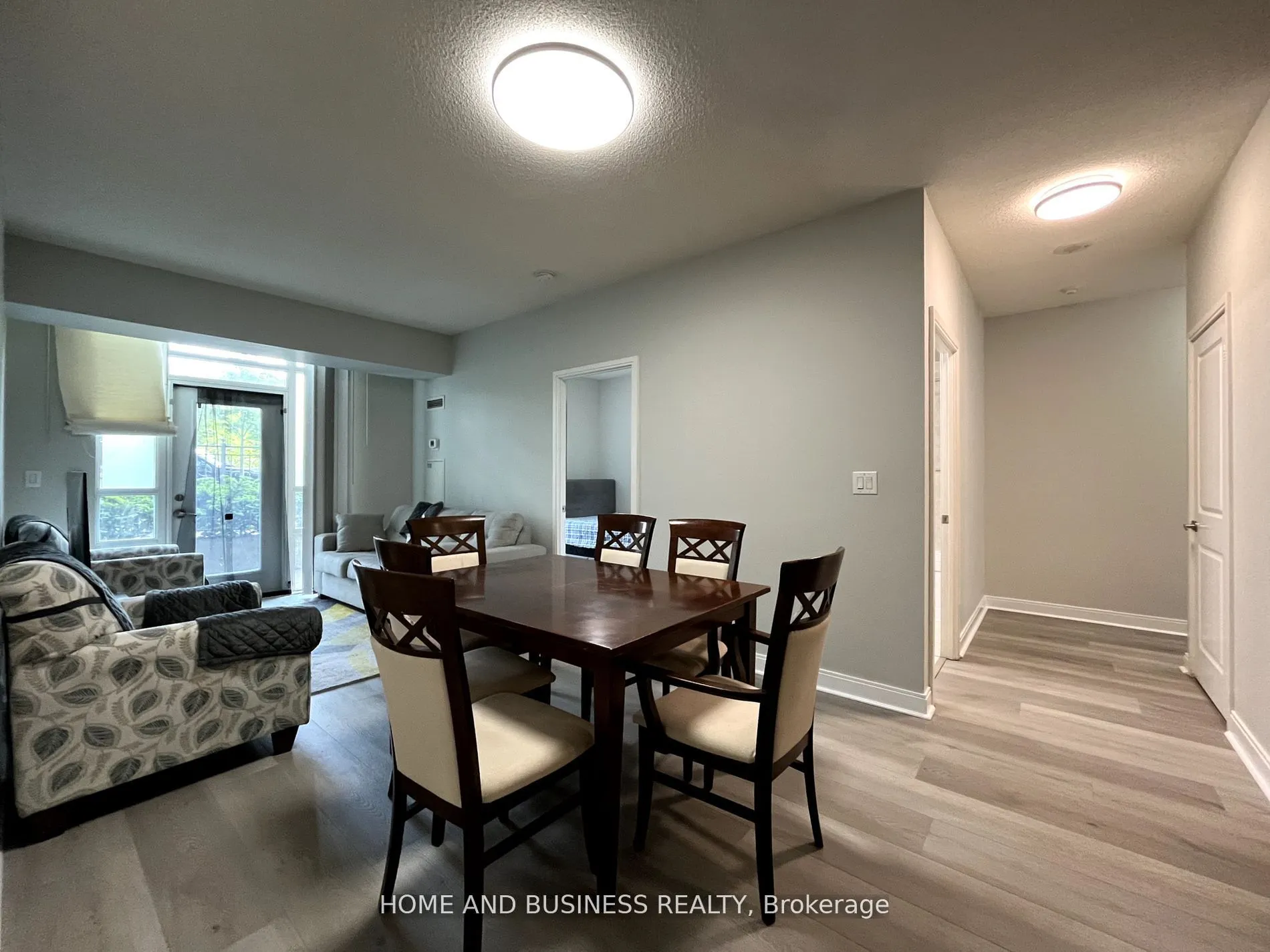 80 Absolute Avenue #101