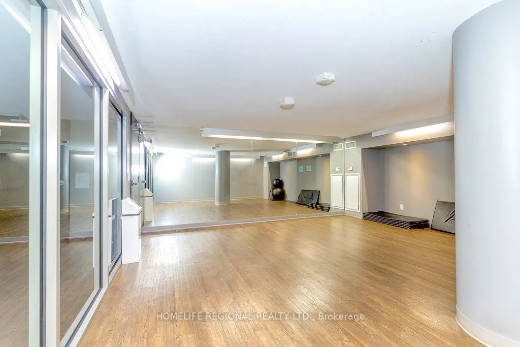 38 Joe Shuster Way #1520
