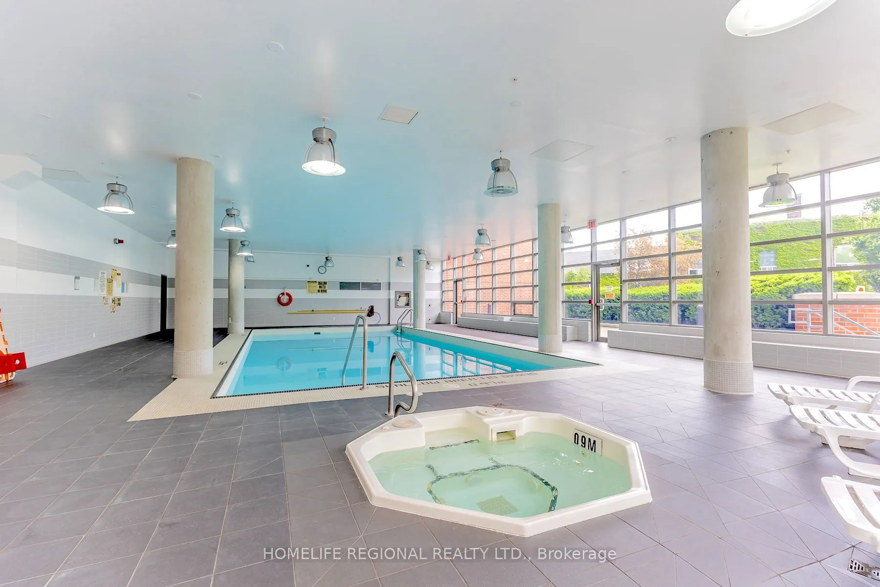 38 Joe Shuster Way #1520