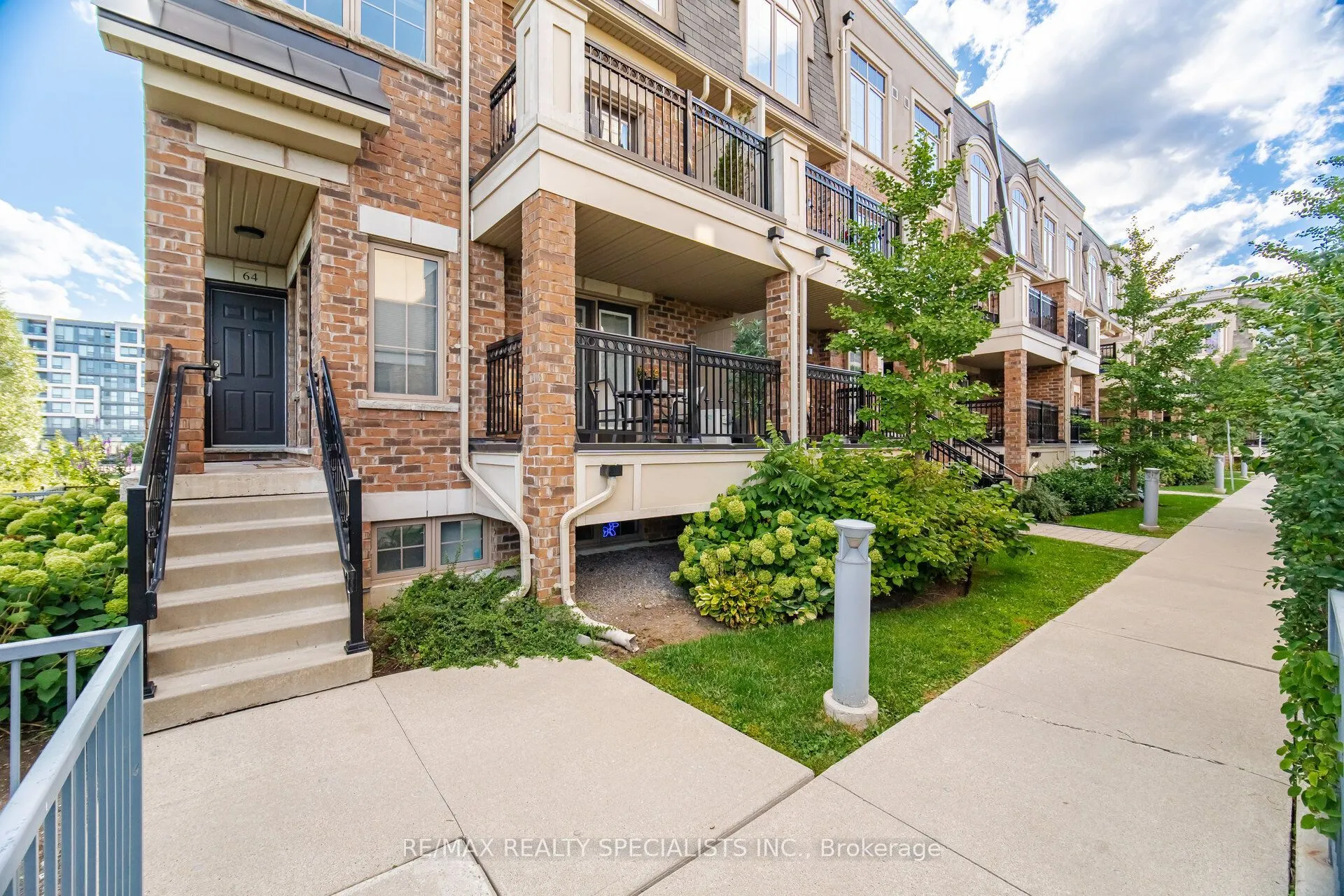 2441 Greenwich Drive #66