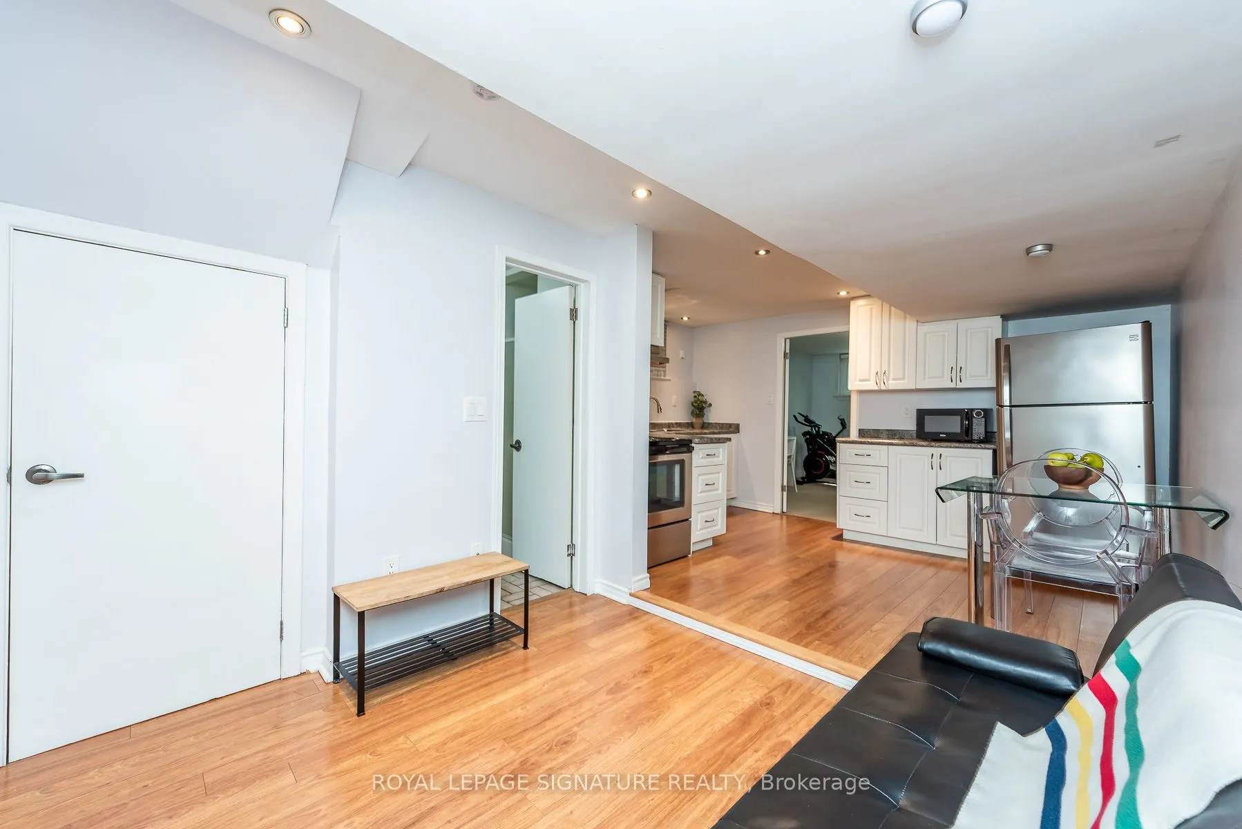 48 McRoberts Avenue