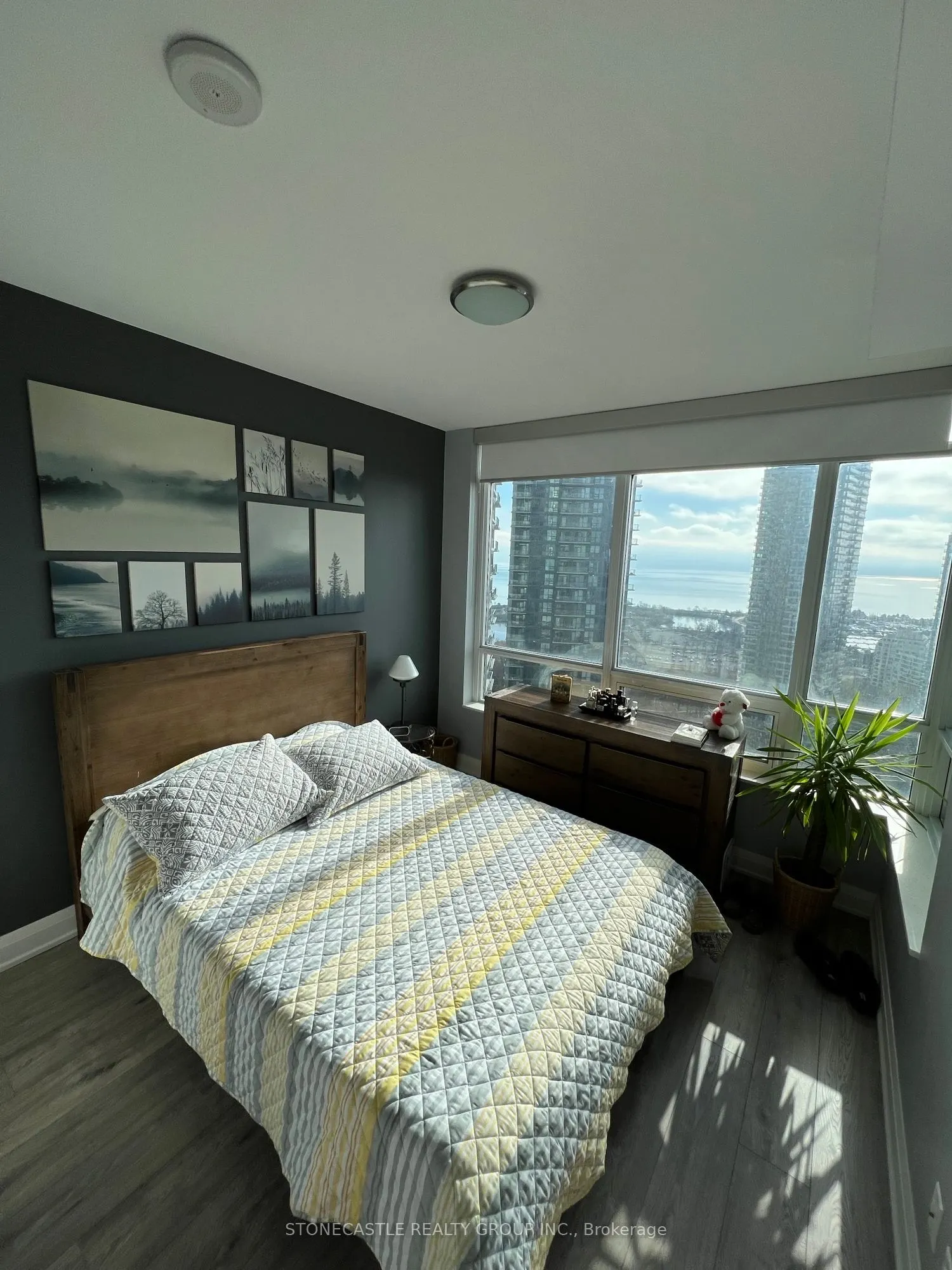 36 Park Lawn Road #2401