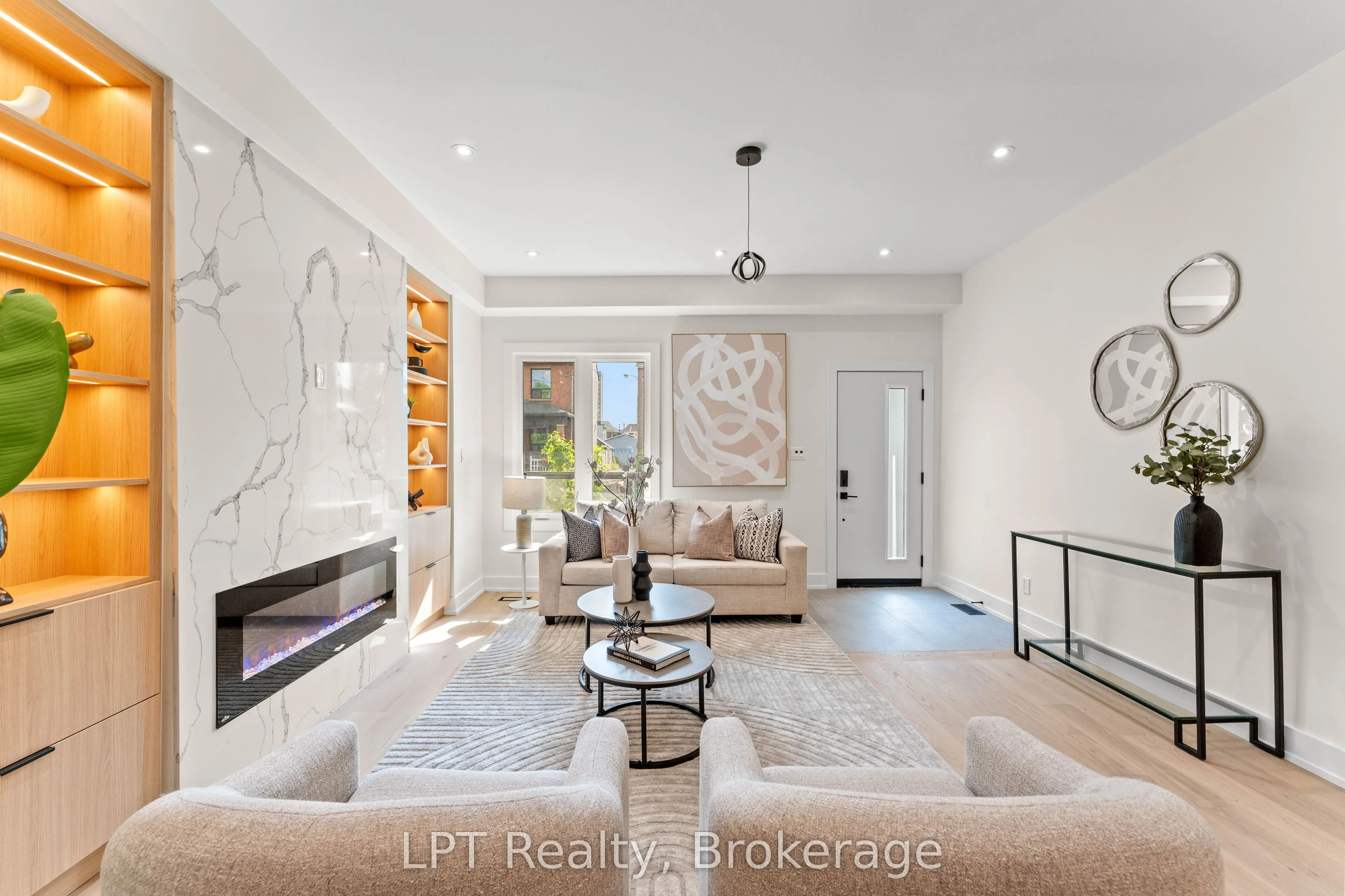 204 Franklin Avenue