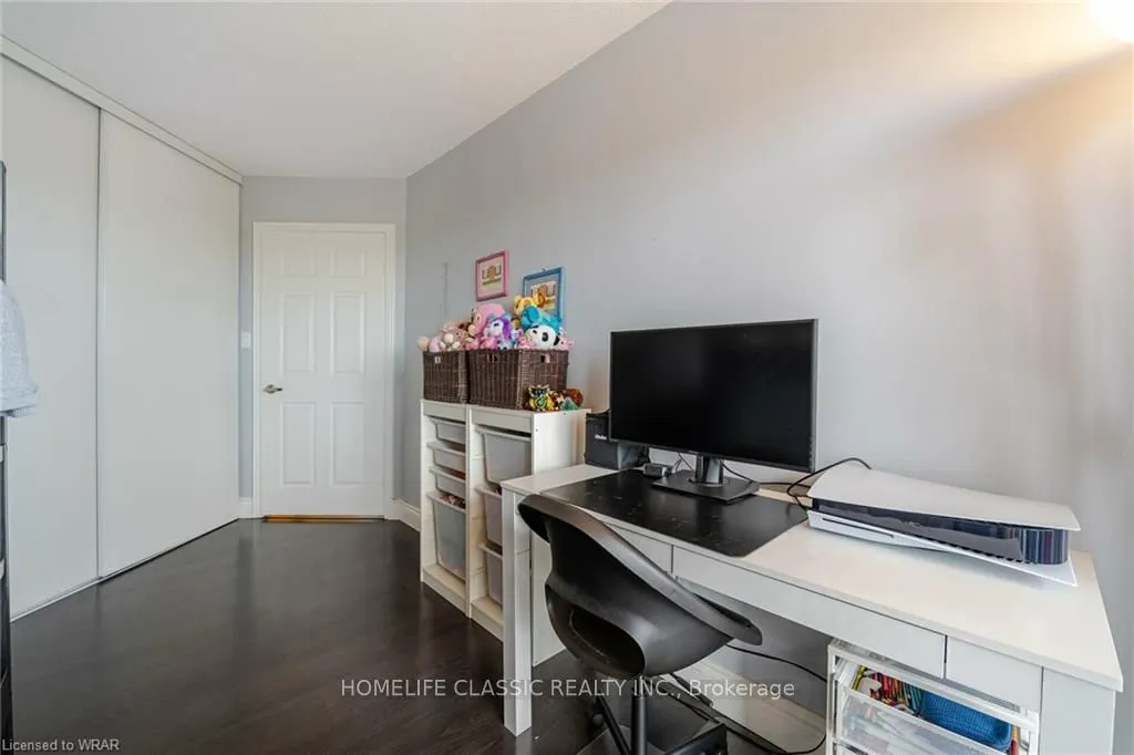 1001 Cedarglen Gate #617