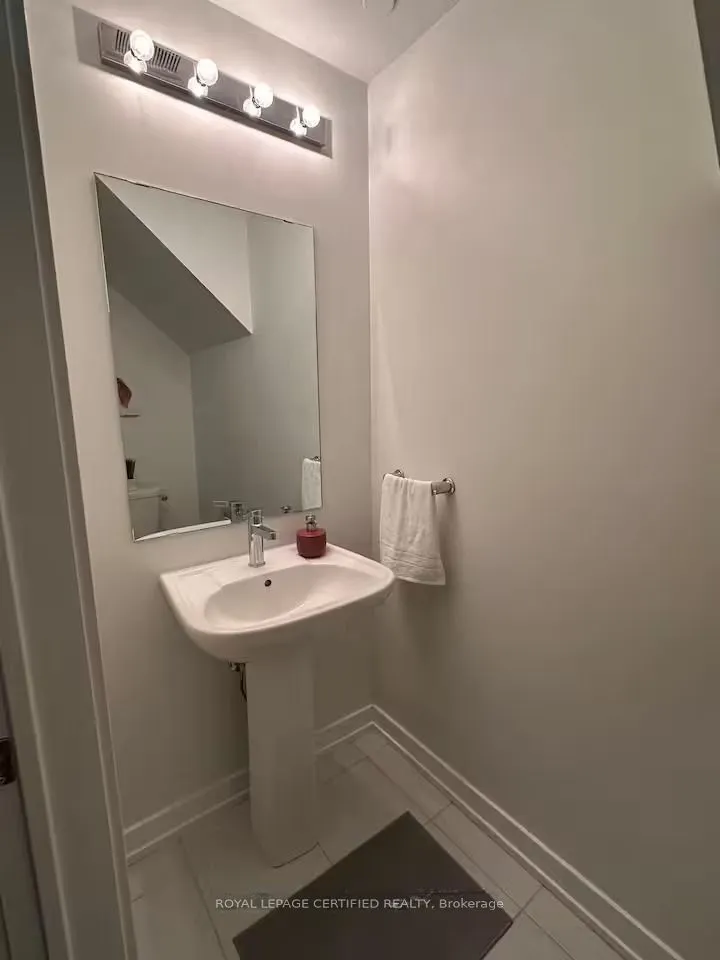 3562 Colonial Drive #3