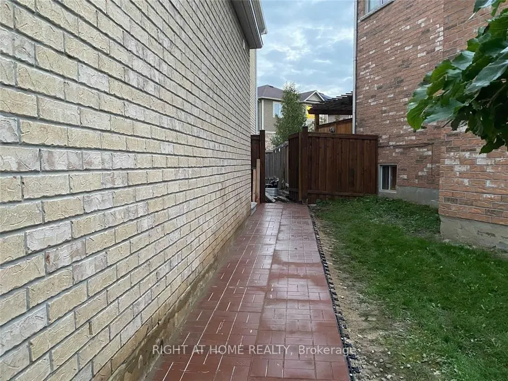 608 Wettlaufer (Bsmnt) Terrace