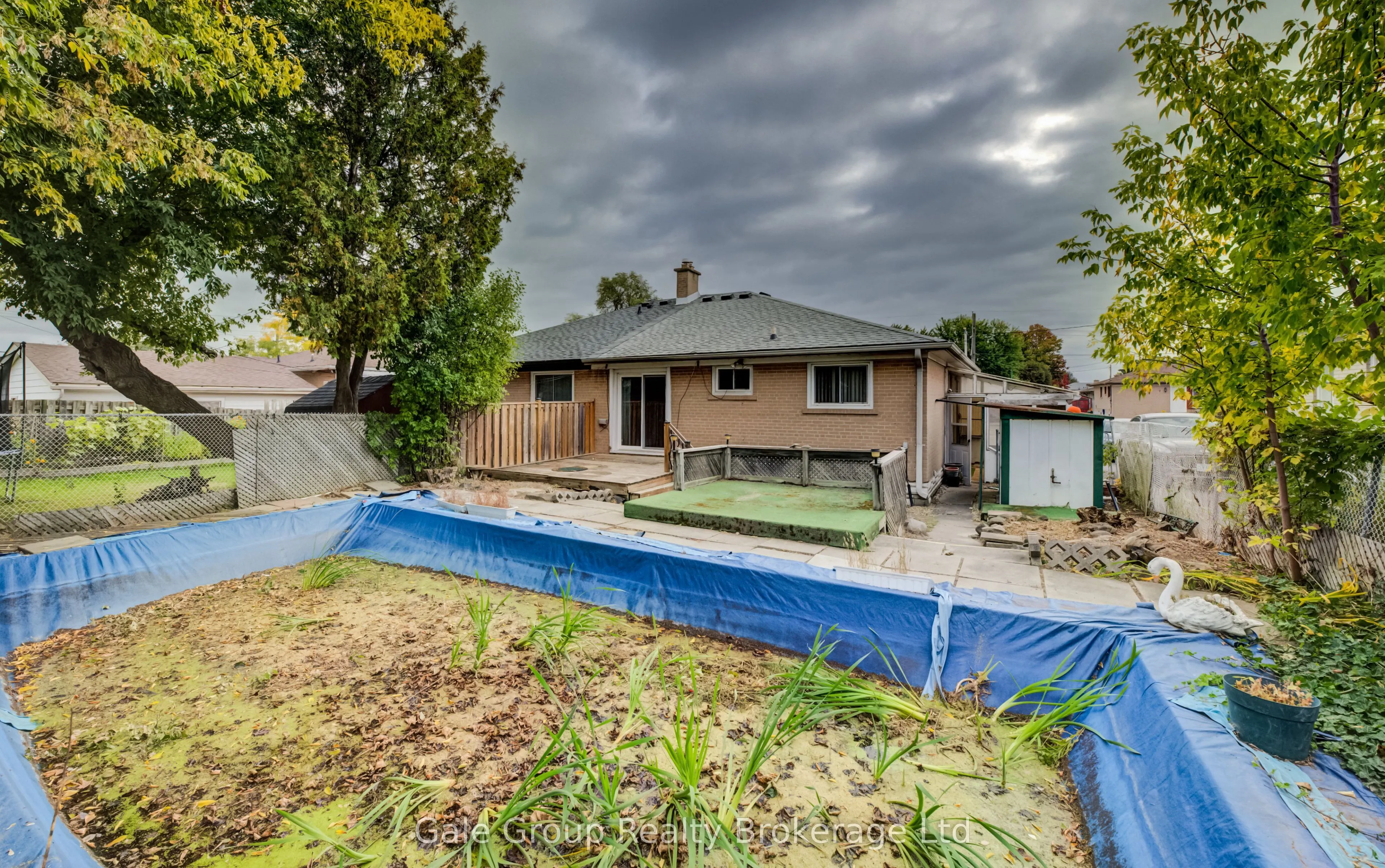 6 Langstone Crescent