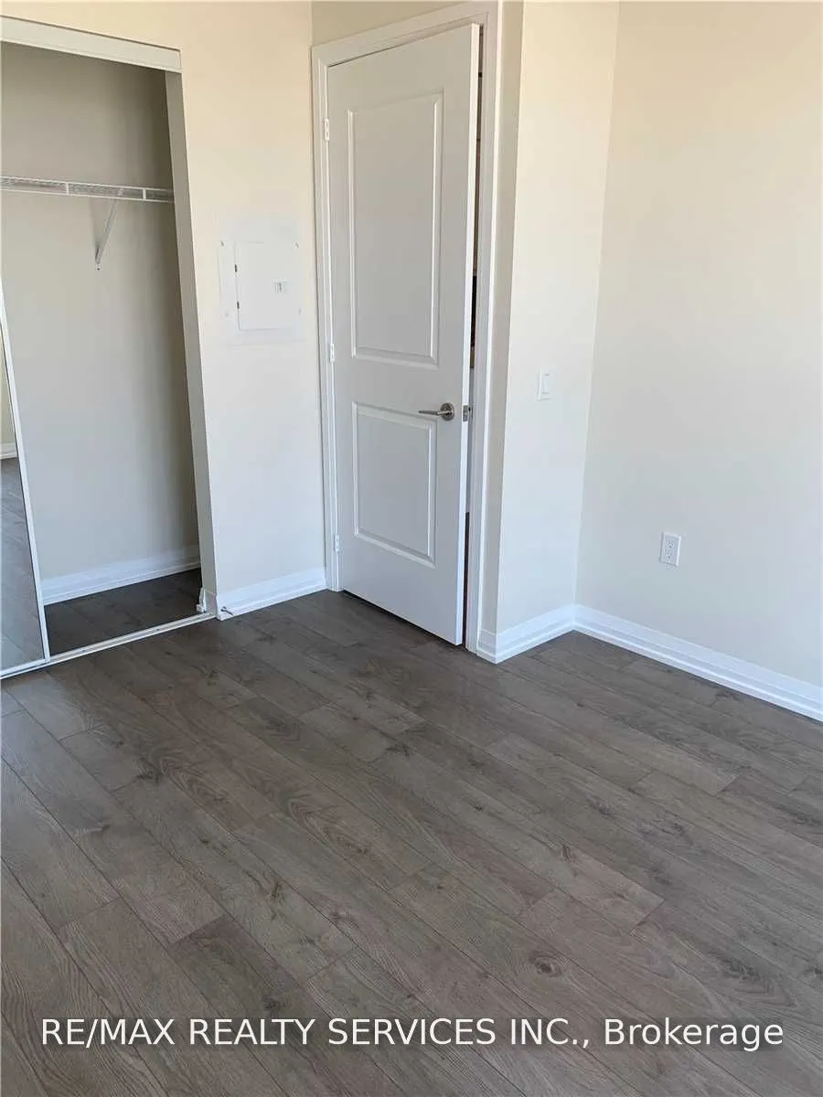 35 Watergarden Drive #1512