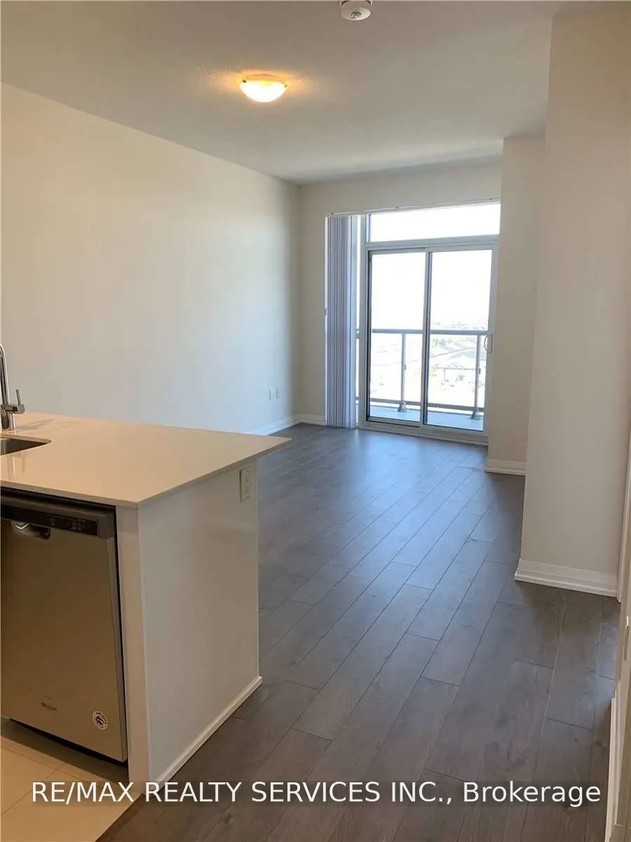 35 Watergarden Drive #1512