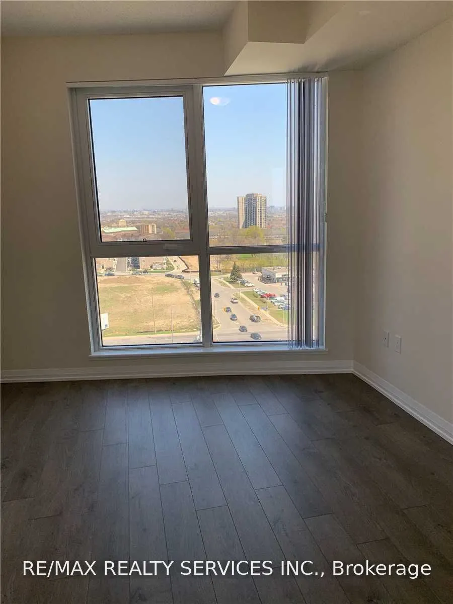 35 Watergarden Drive #1512