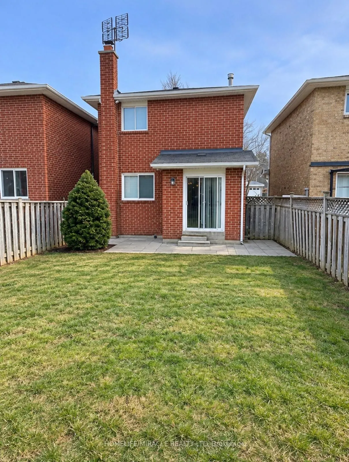 21 Ecclestone Drive