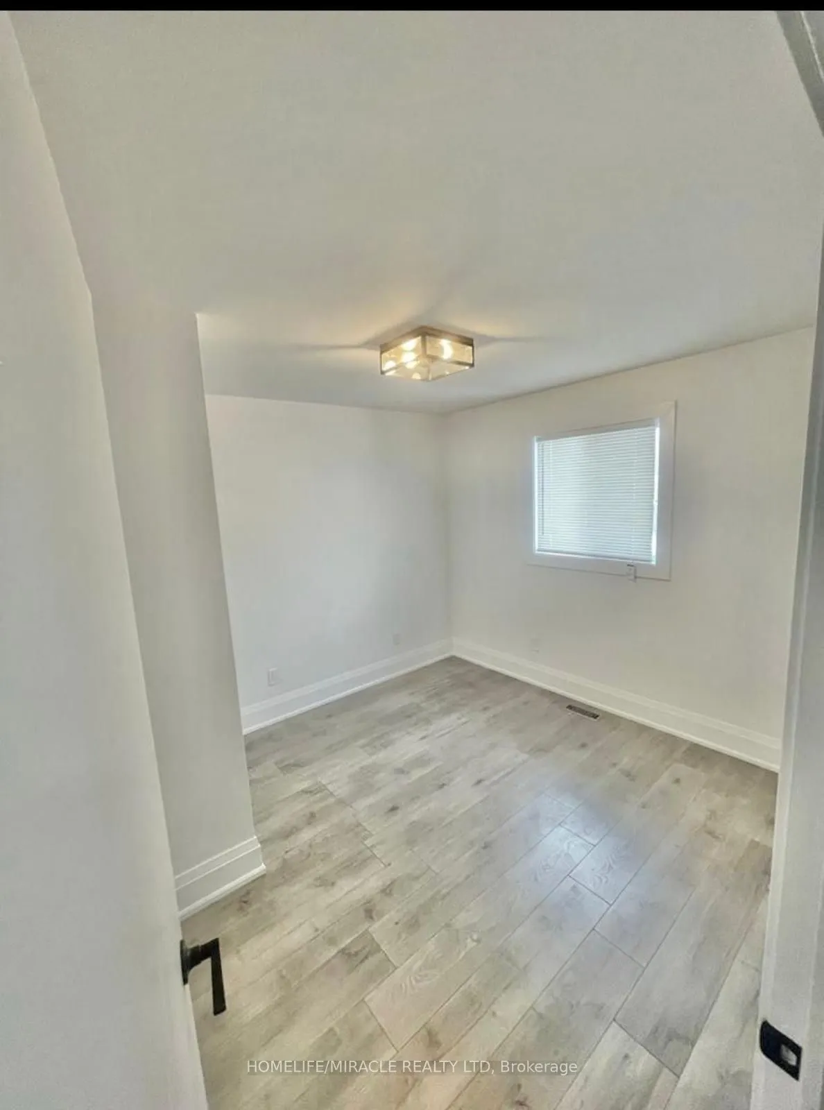 21 Ecclestone Drive