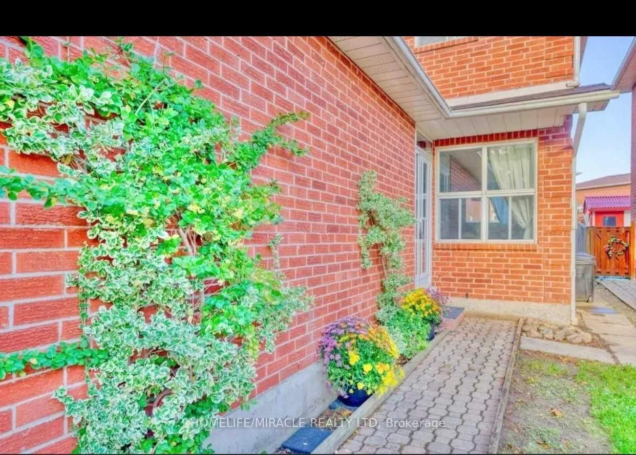 21 Ecclestone Drive