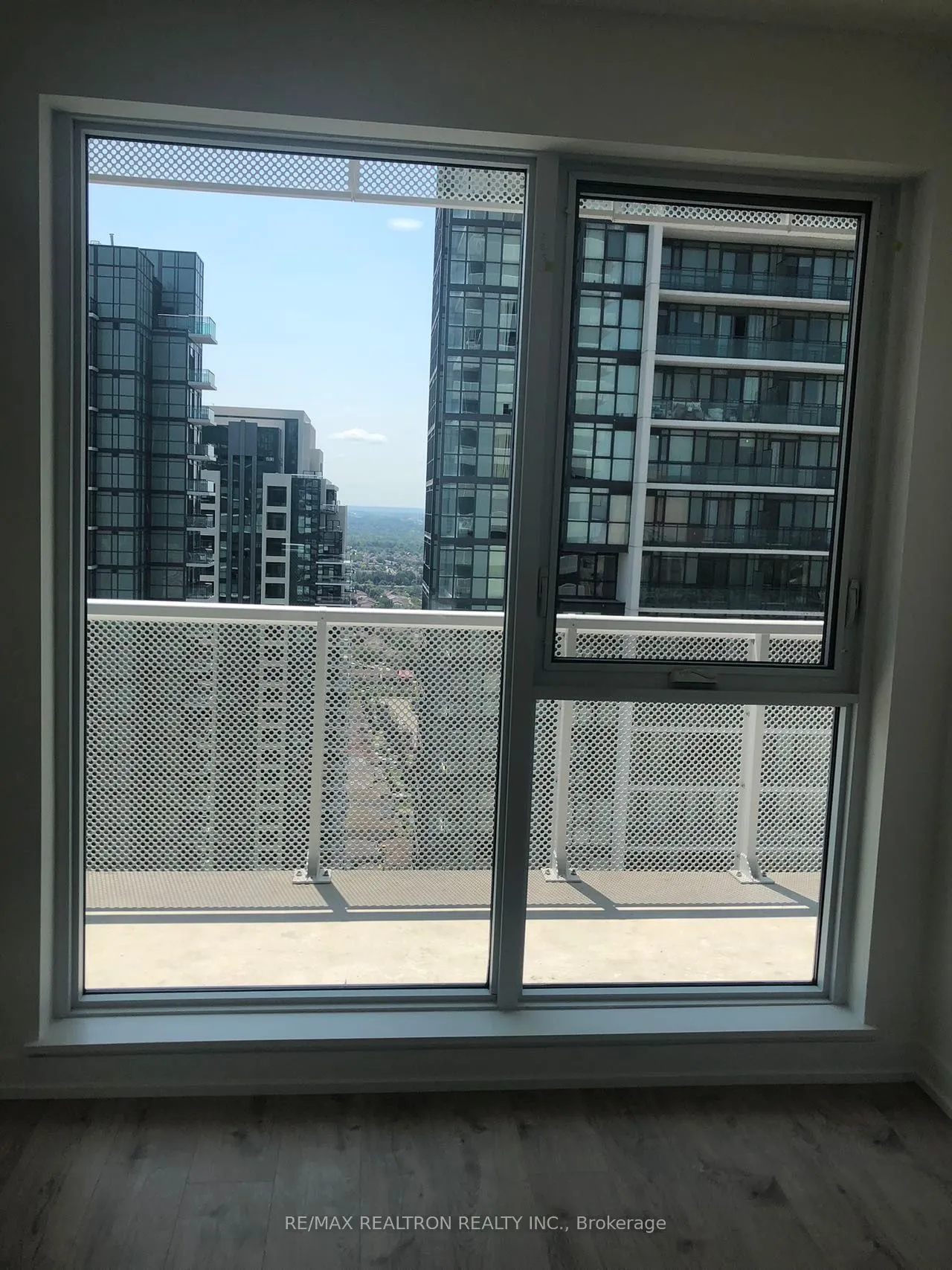 4065 Confederation Parkway #3301
