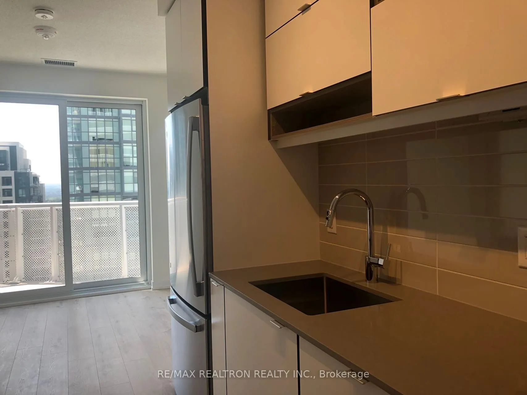 4065 Confederation Parkway #3301
