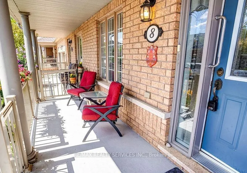 8 Seashell Place #23
