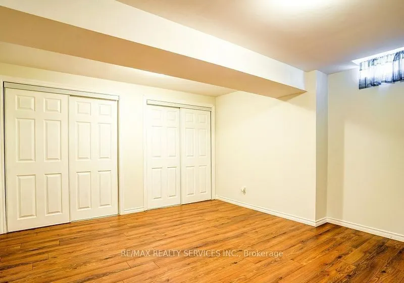 8 Seashell Place #23