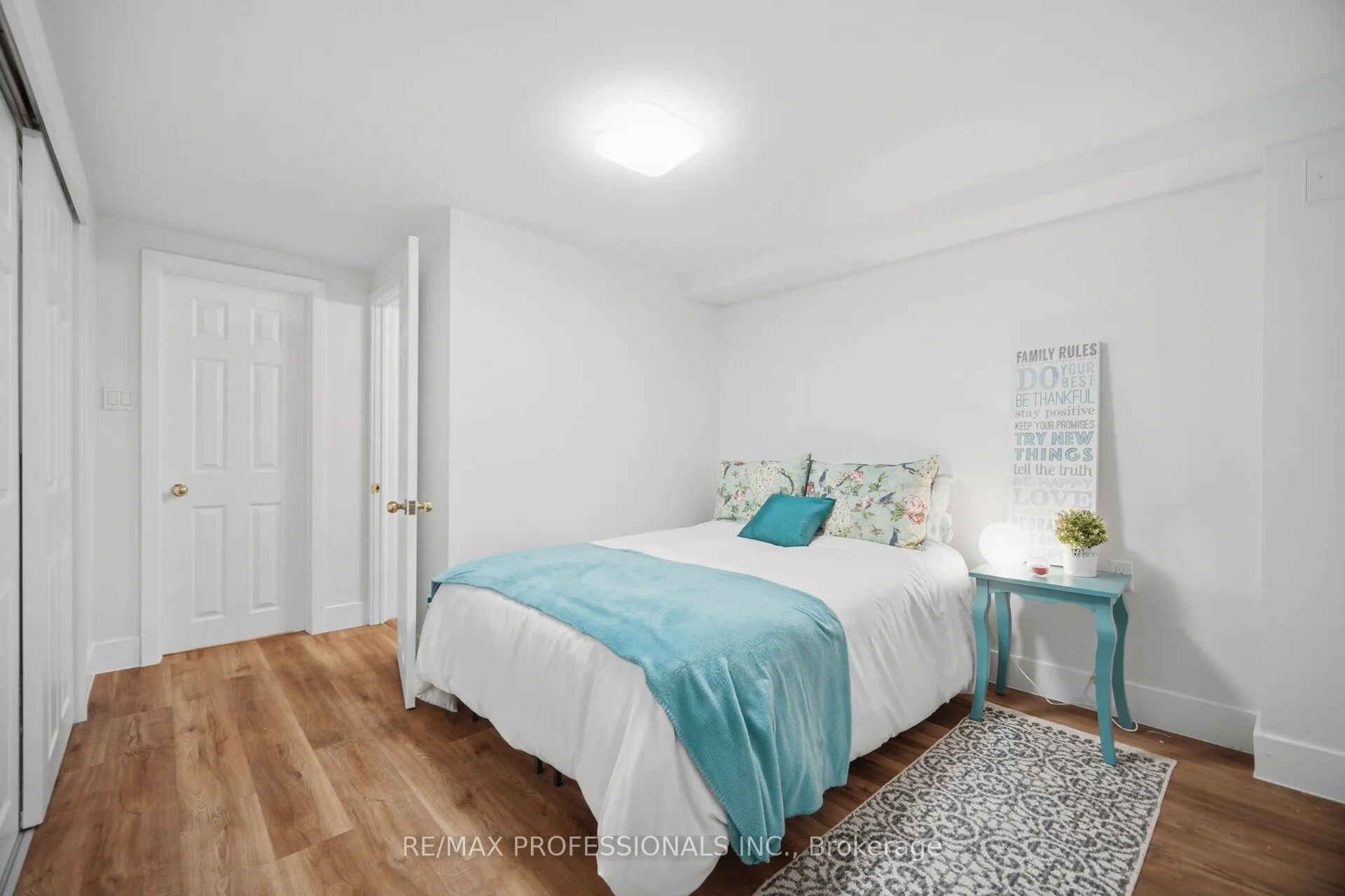 8 Beaverbrook Avenue