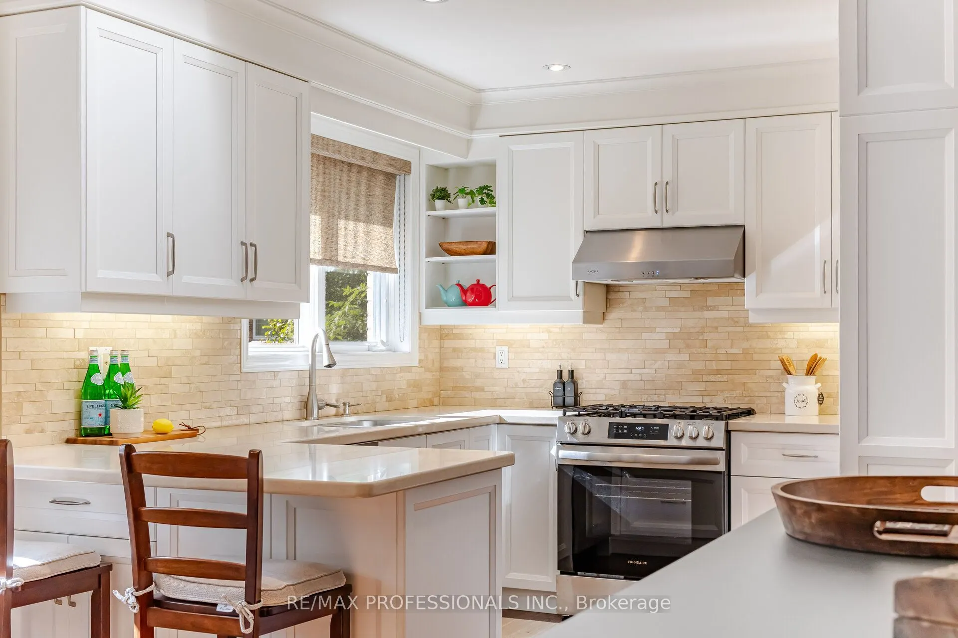 8 Beaverbrook Avenue