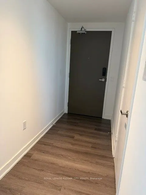 448 Burnhamthorpe Road W #4805