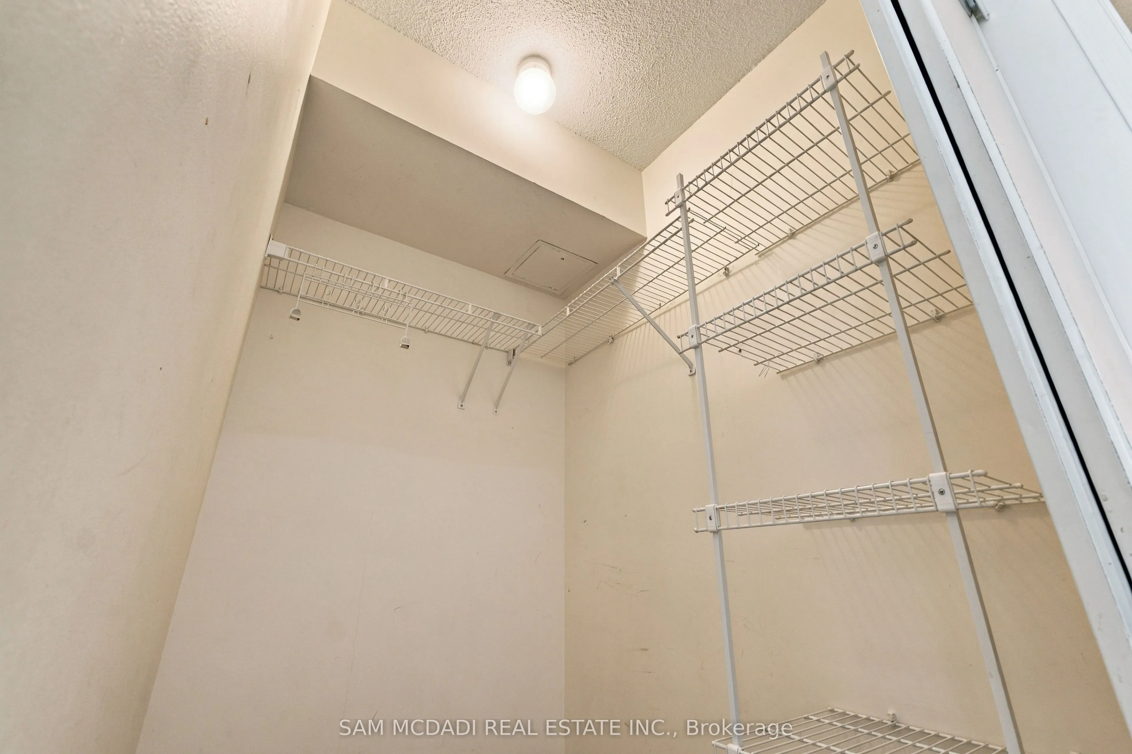 135 Hillcrest Avenue #510