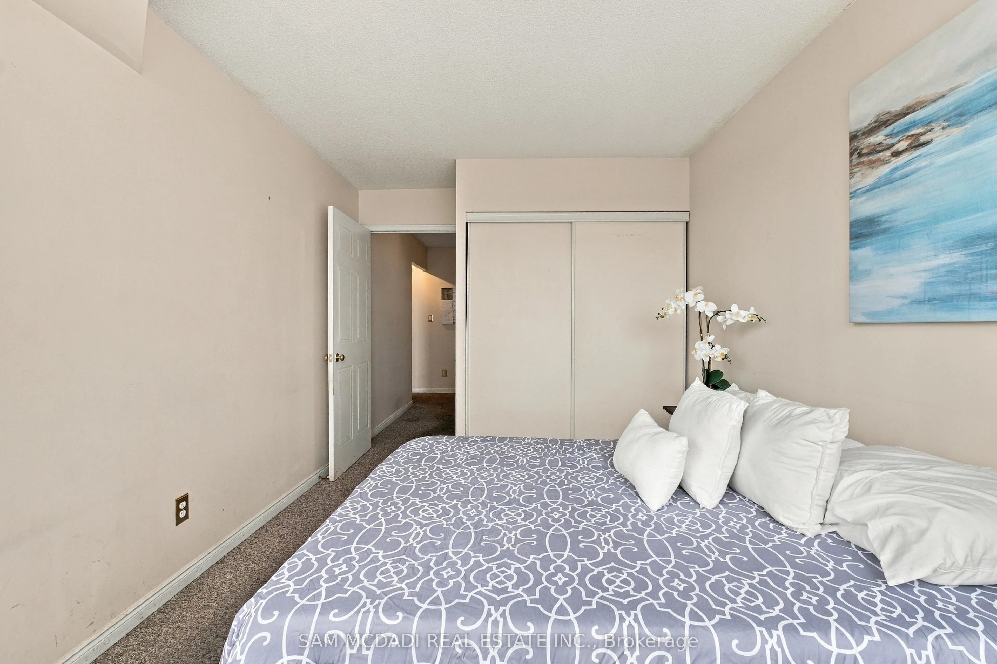 135 Hillcrest Avenue #510