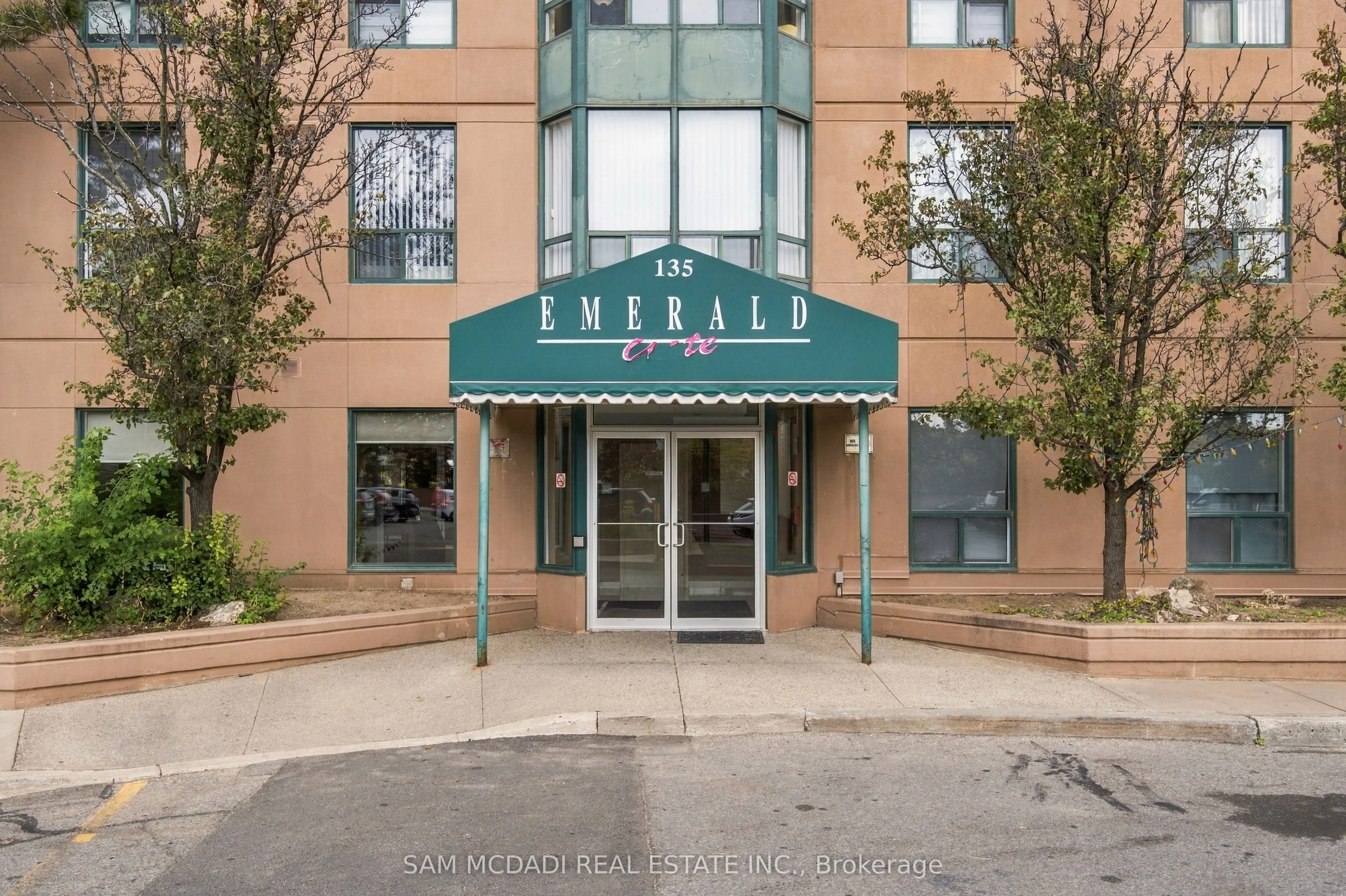 135 Hillcrest Avenue #510