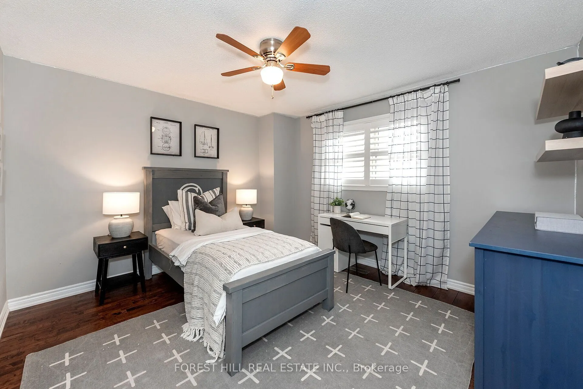 256 Randall Crescent