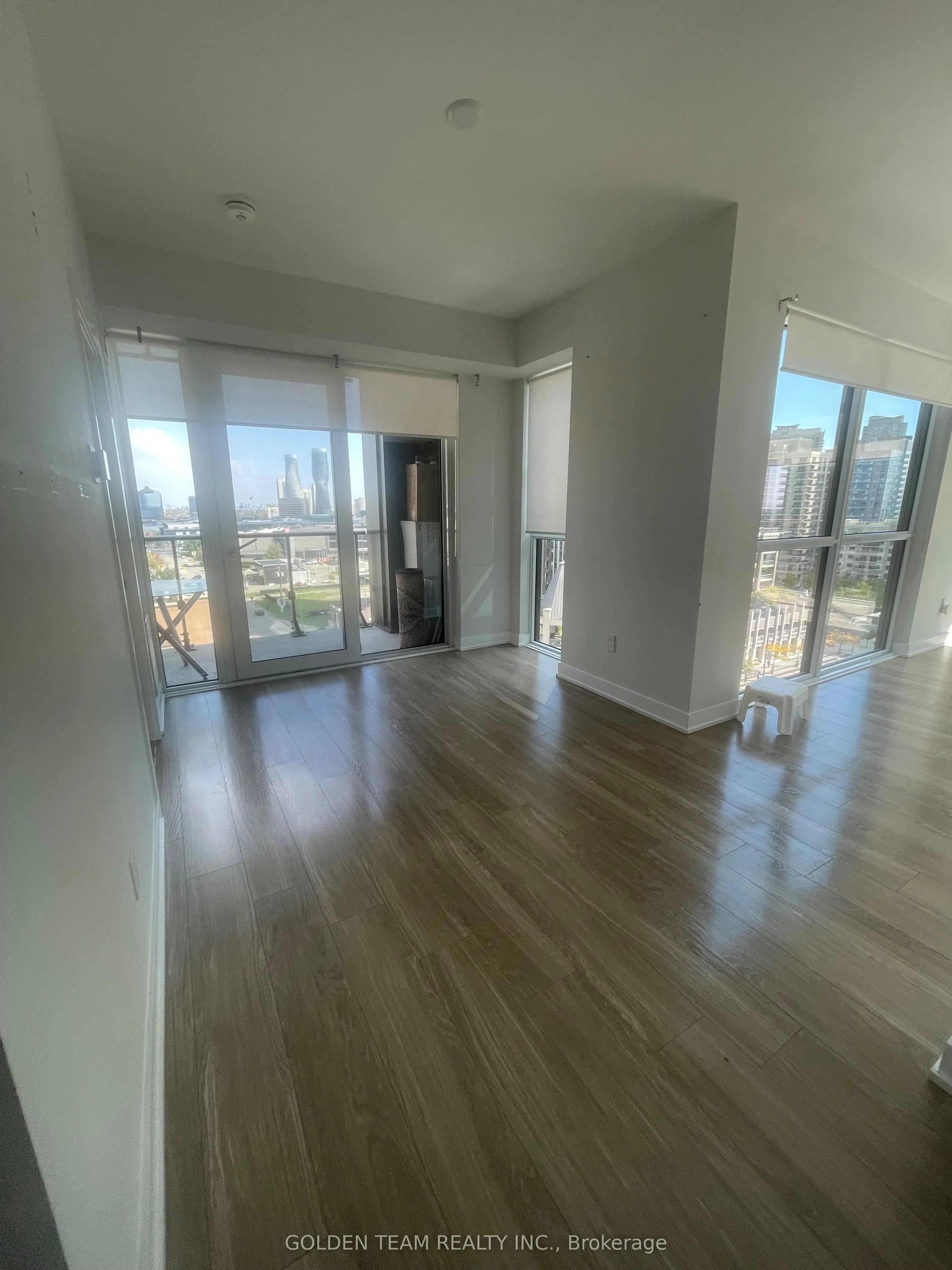 430 Square One Drive #809