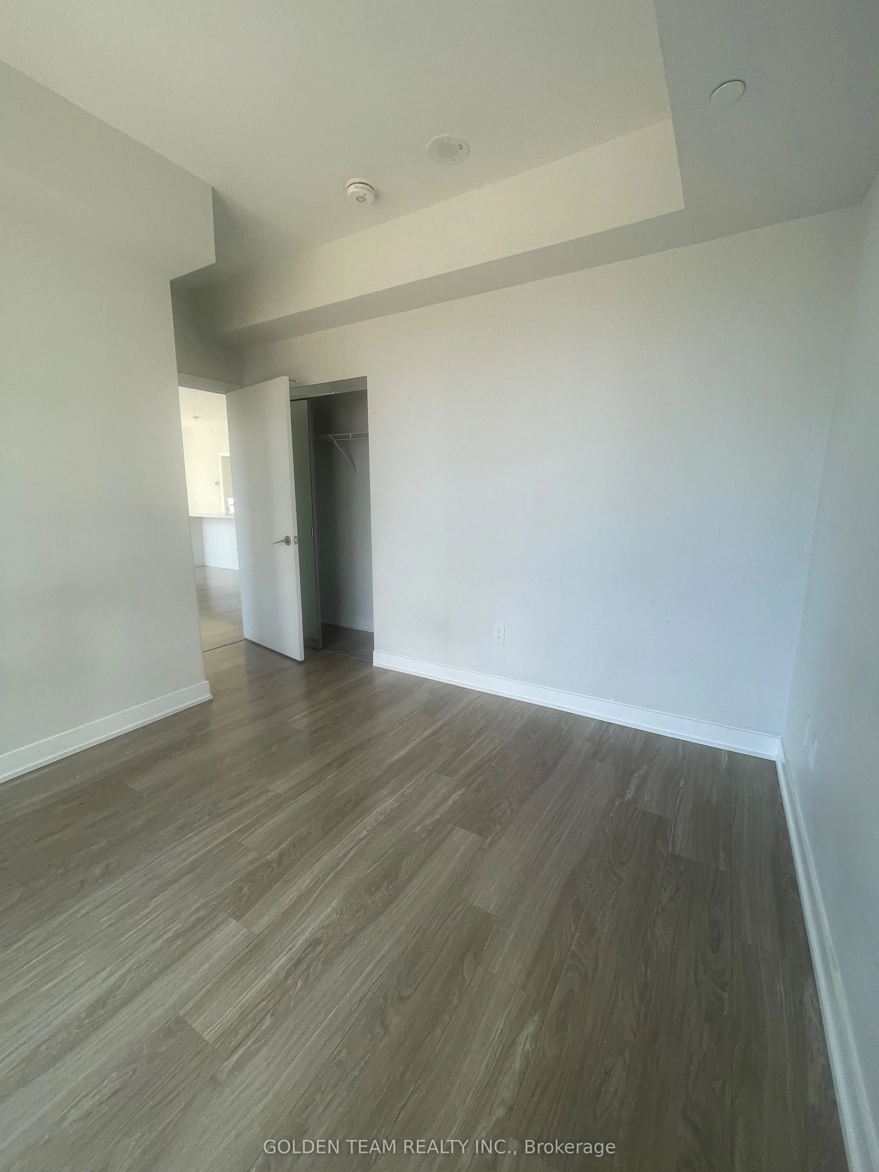 430 Square One Drive #809