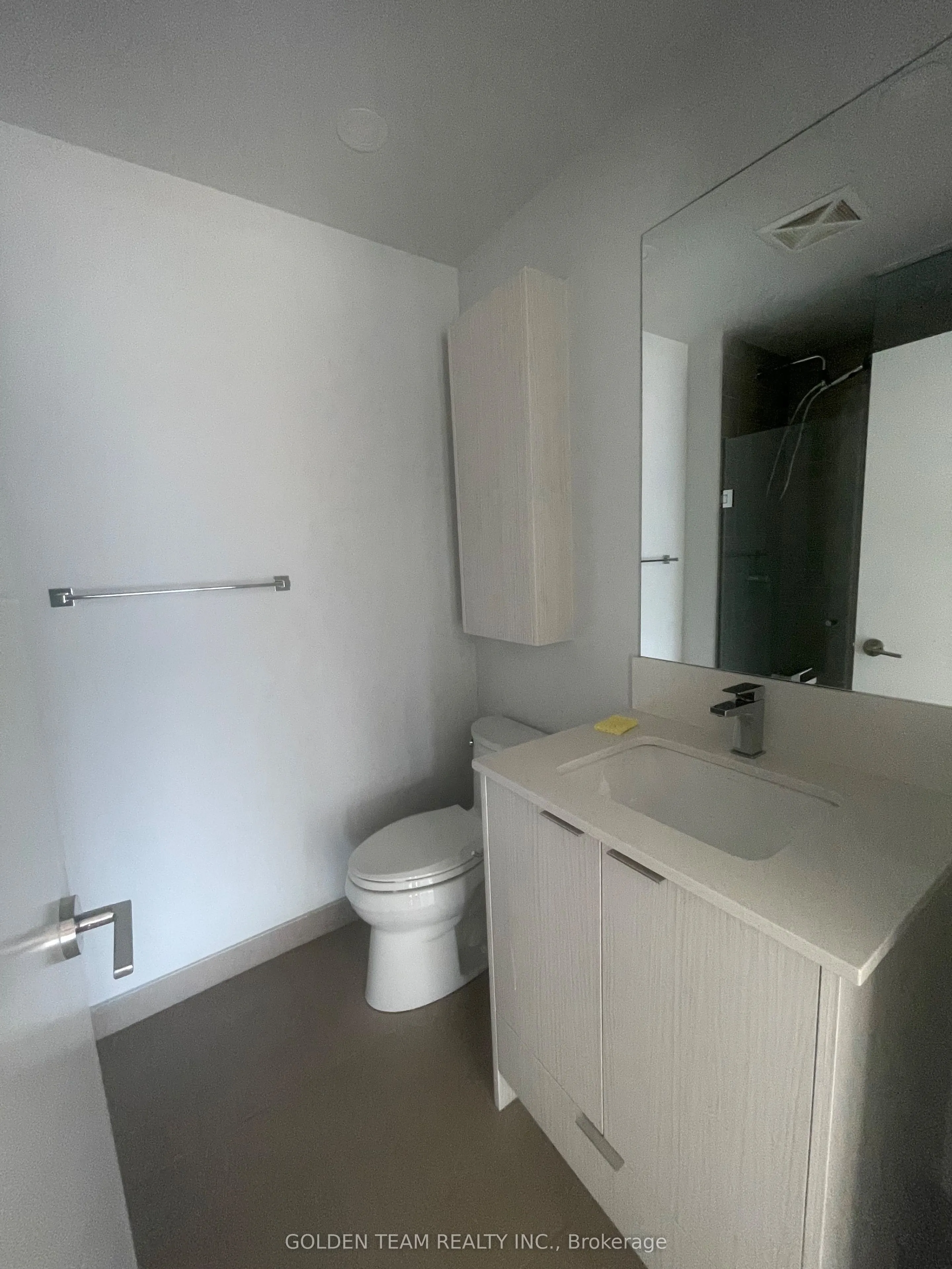 430 Square One Drive #809