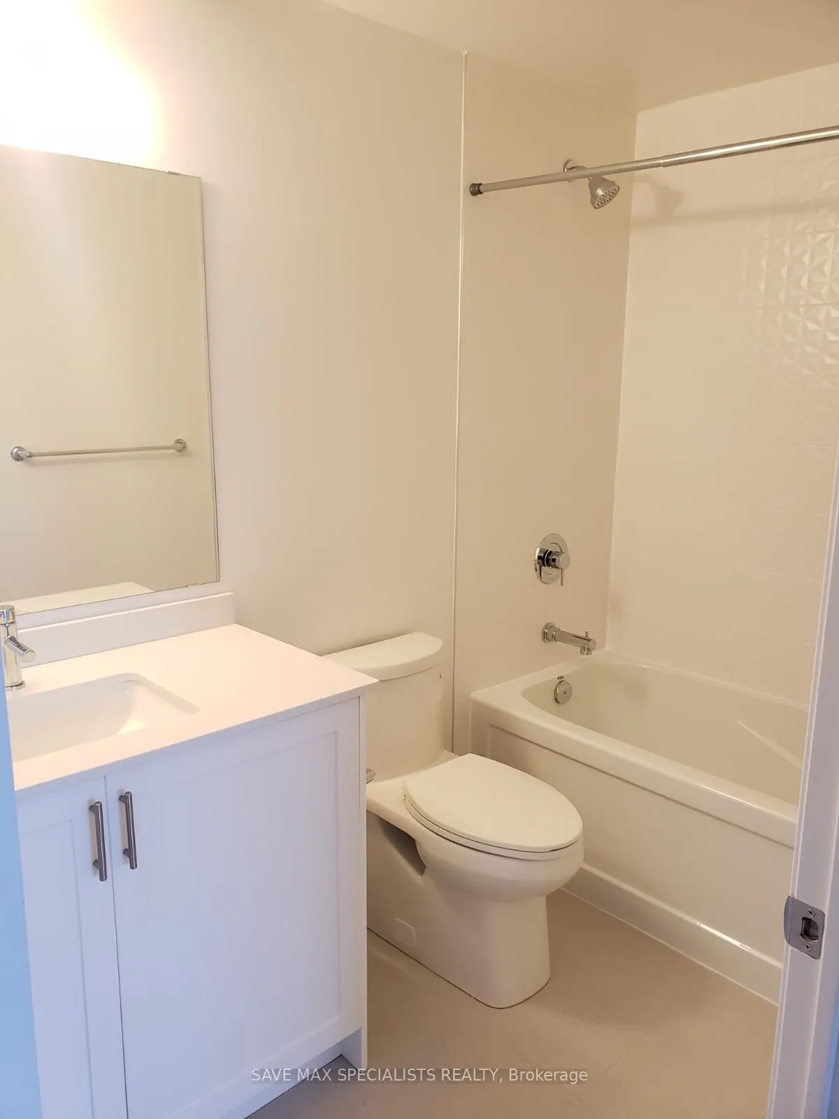 1050 Main Street #401