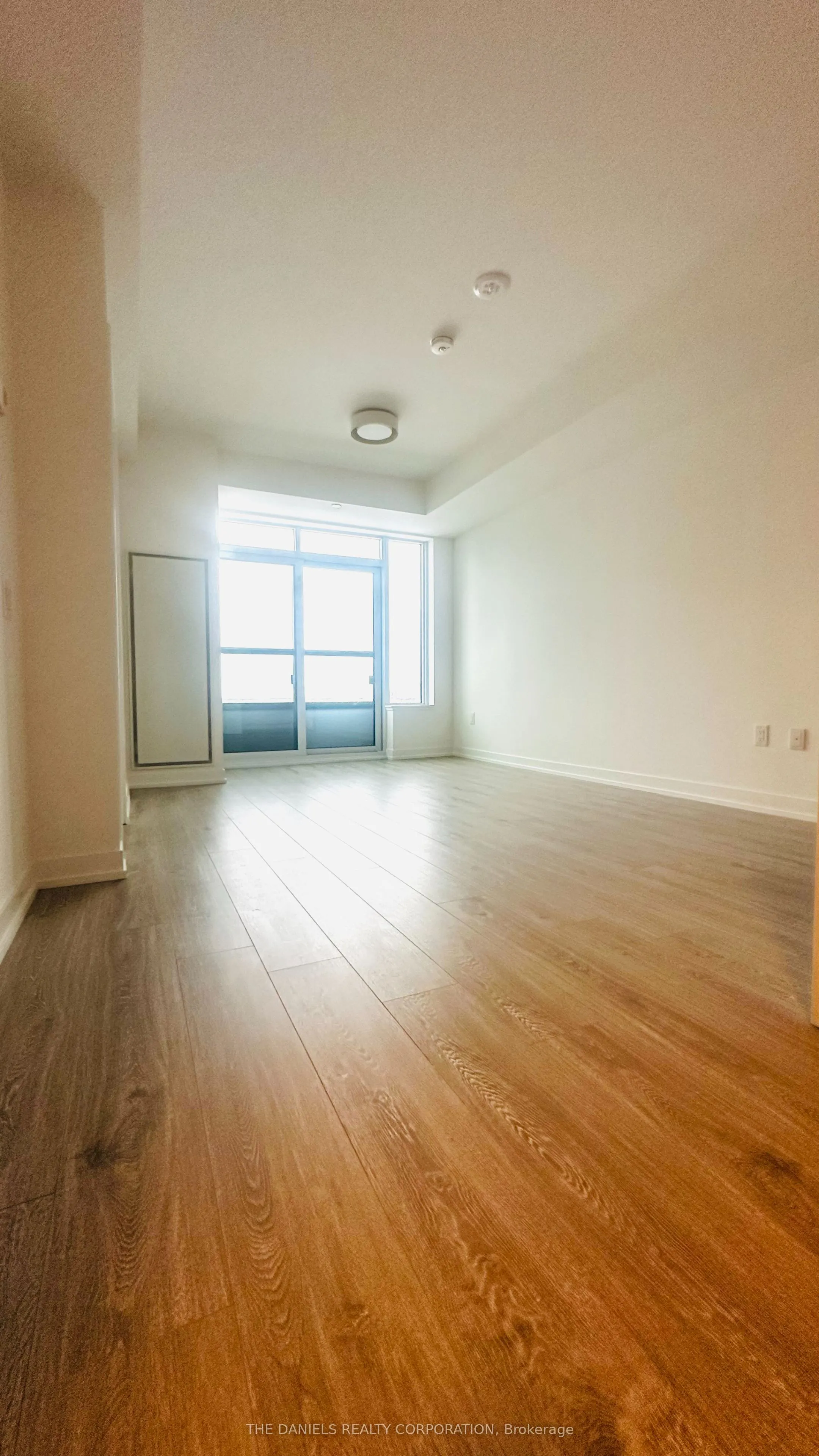 2485 Eglinton Avenue W #319