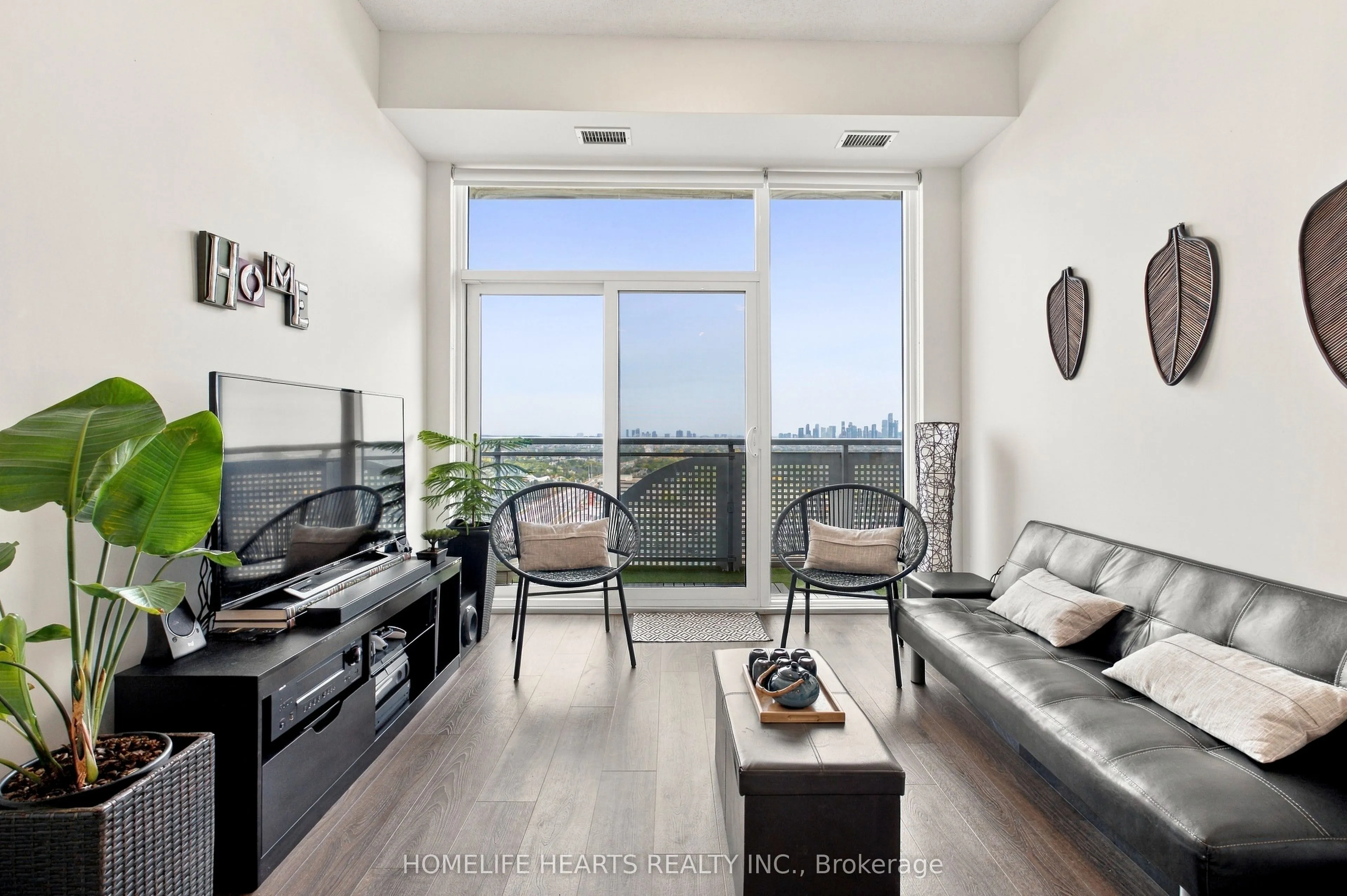 2520 Eglinton Avenue W #1412