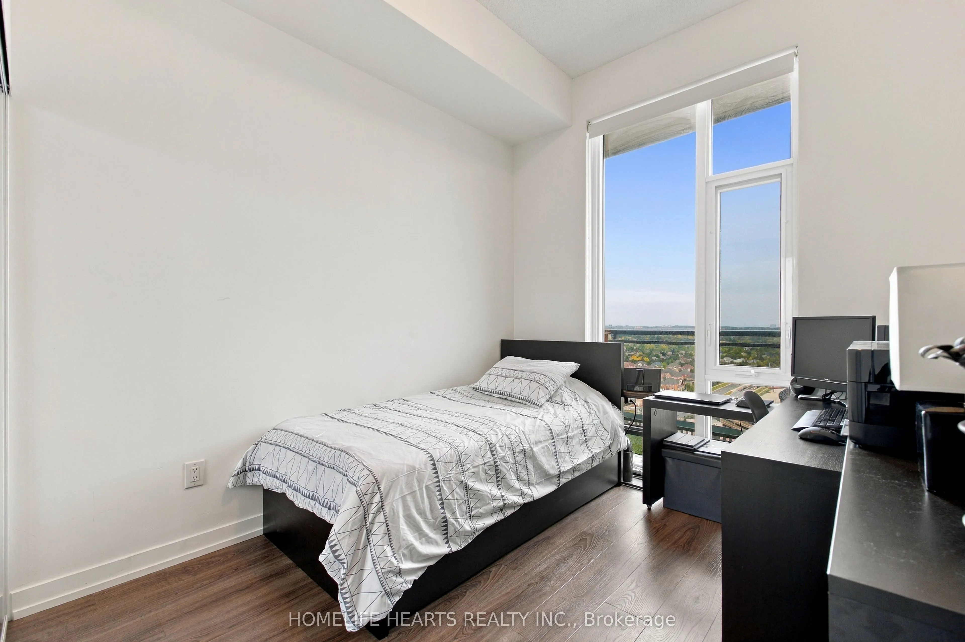 2520 Eglinton Avenue W #1412