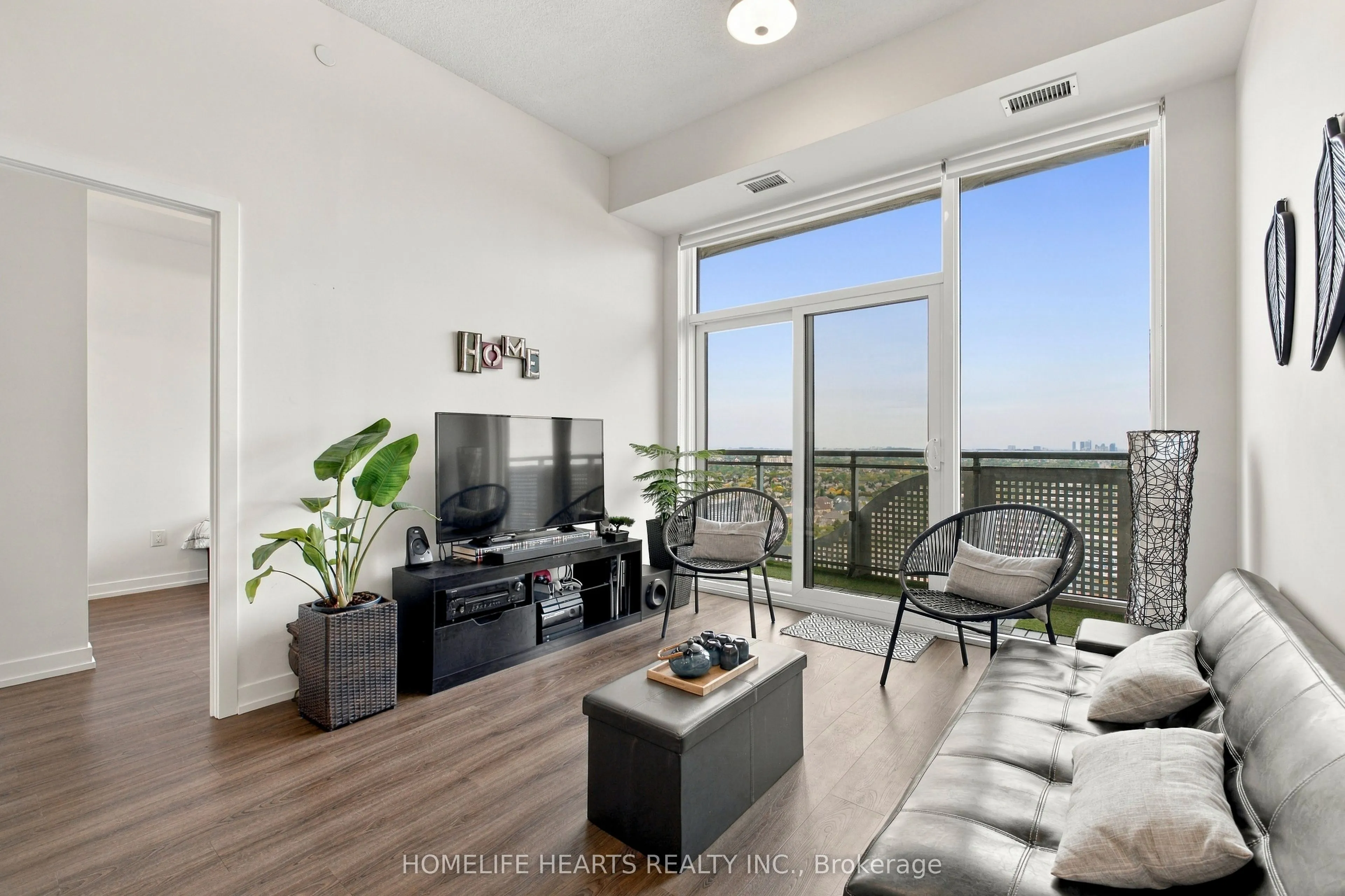2520 Eglinton Avenue W #1412