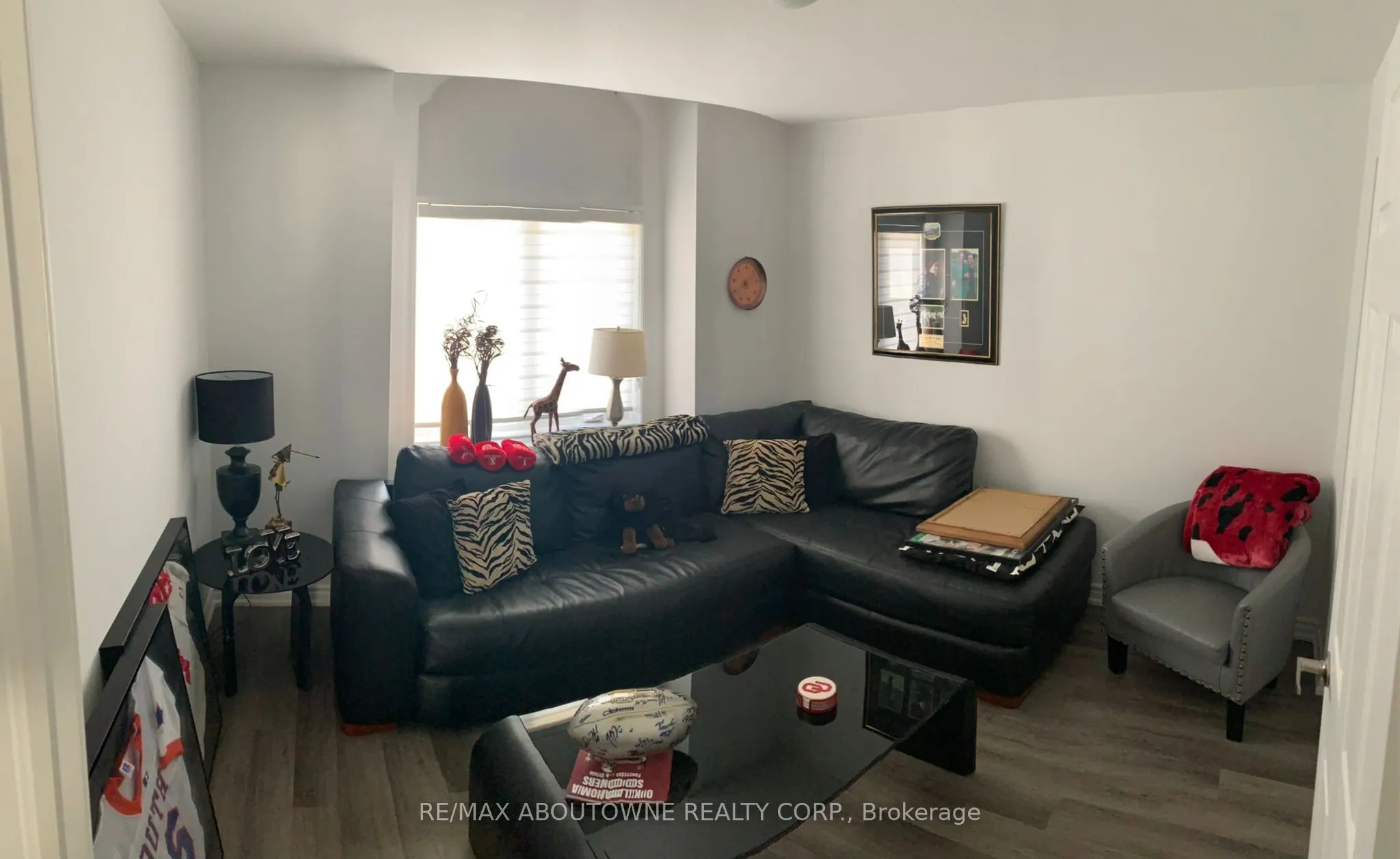 828 Aspen Terrace
