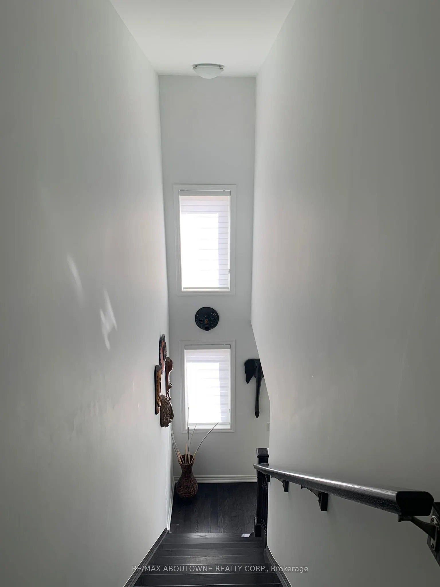 828 Aspen Terrace