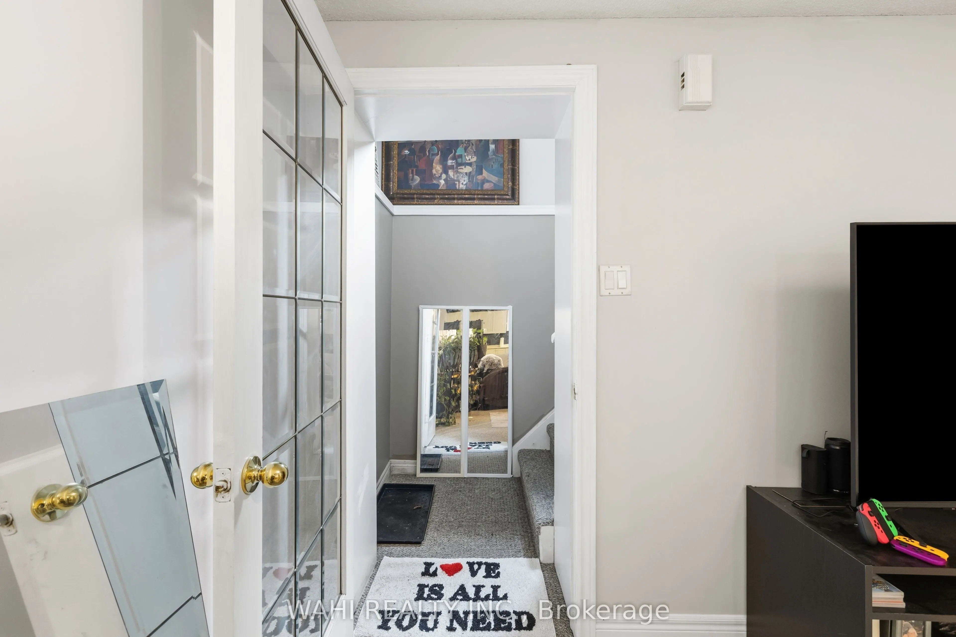 982 Glen View Avenue