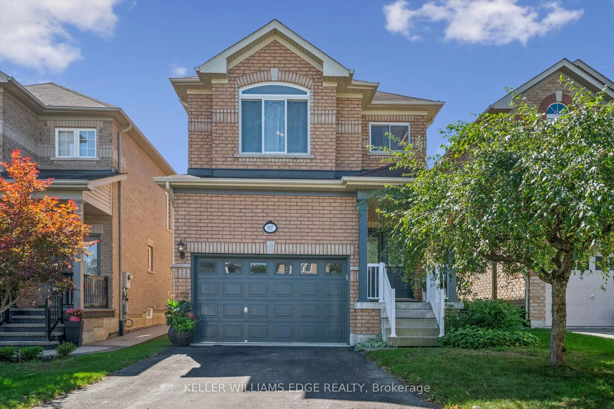 97 Meadowlark Drive N