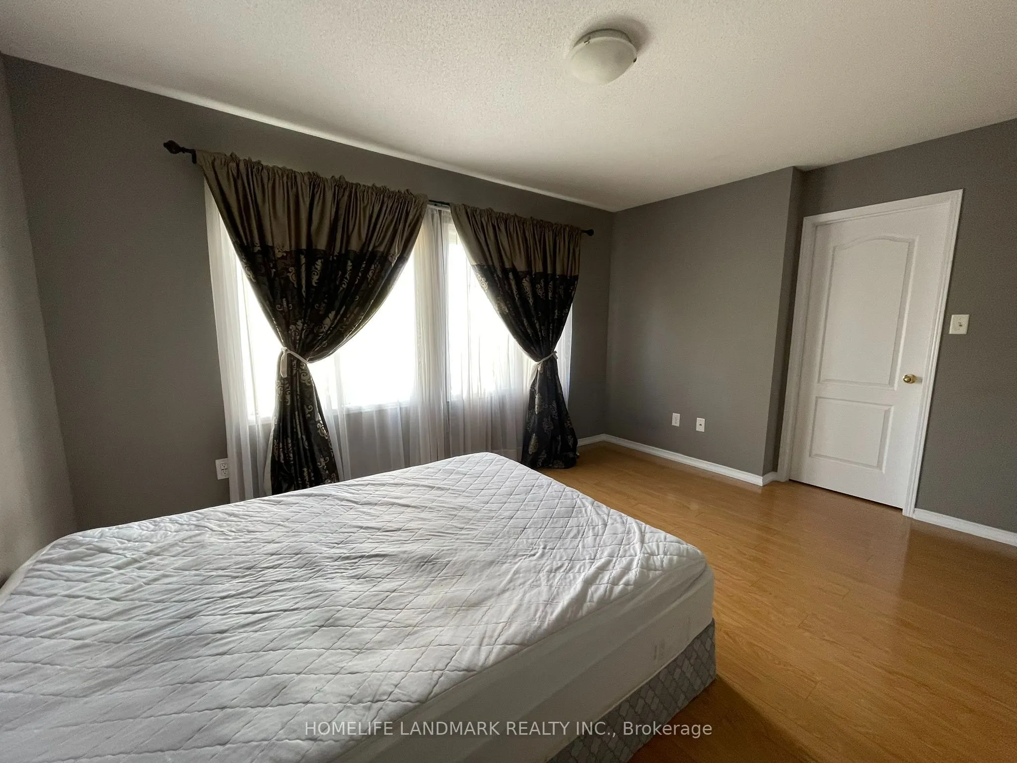 3375 Thomas Street #10
