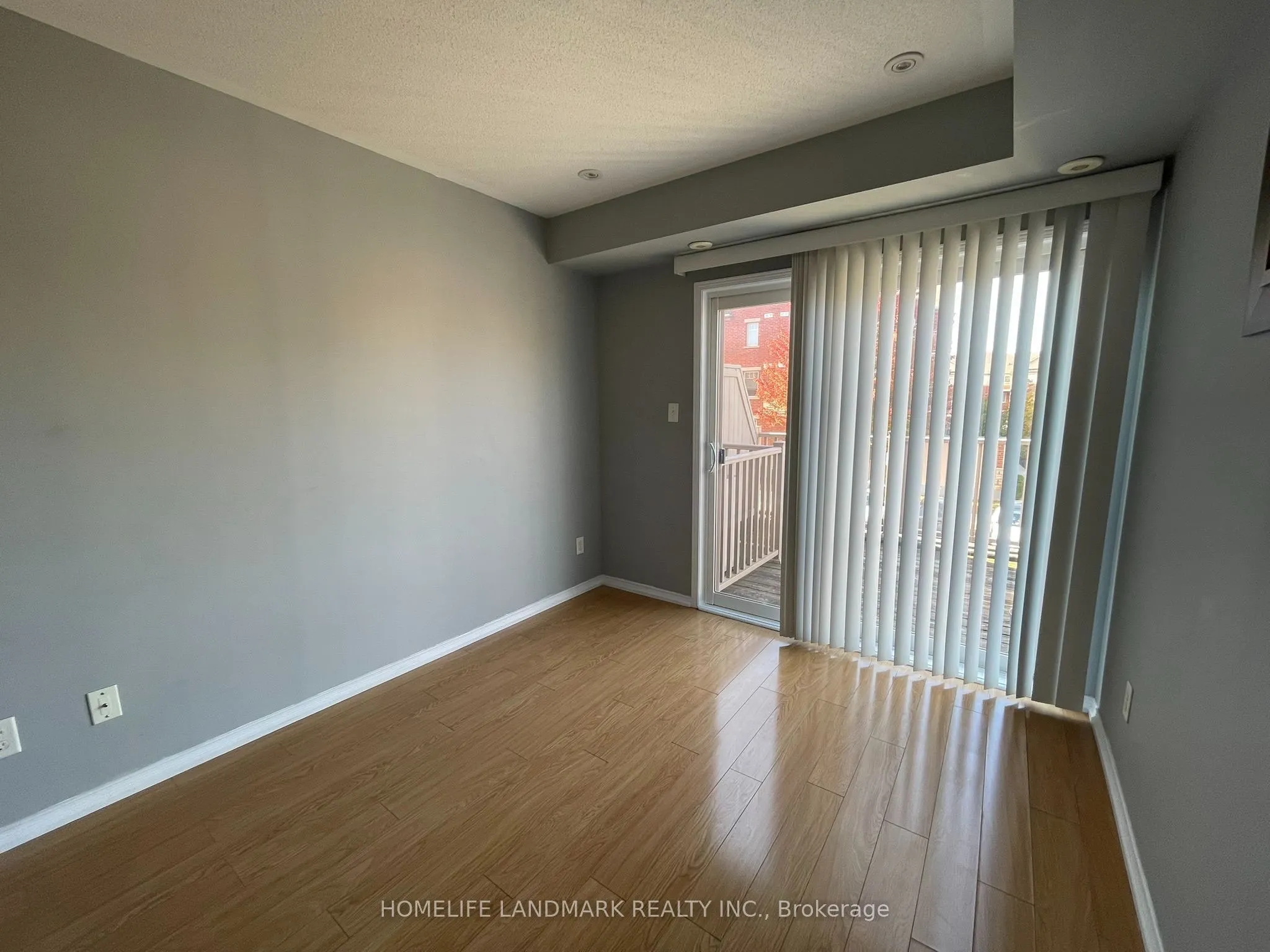 3375 Thomas Street #10